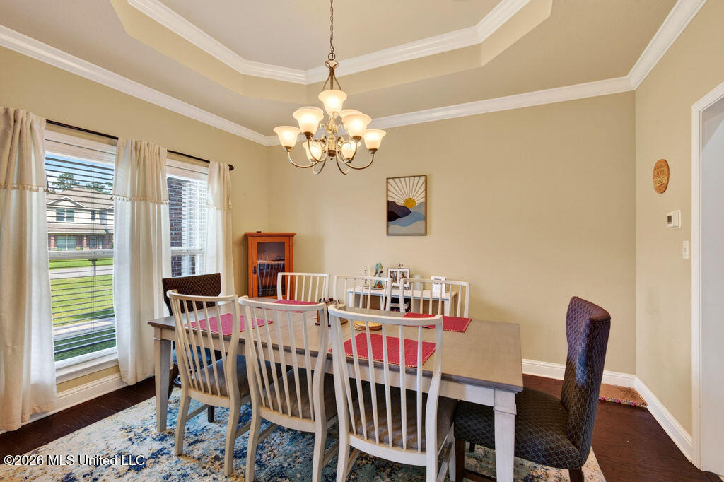 12112 Poplar Drive Property Photo 8