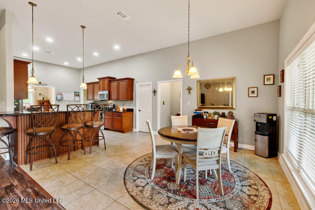 12112 Poplar Drive Property Photo 19