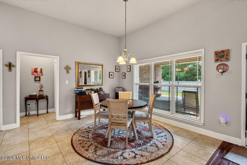 12112 Poplar Drive Property Photo 20