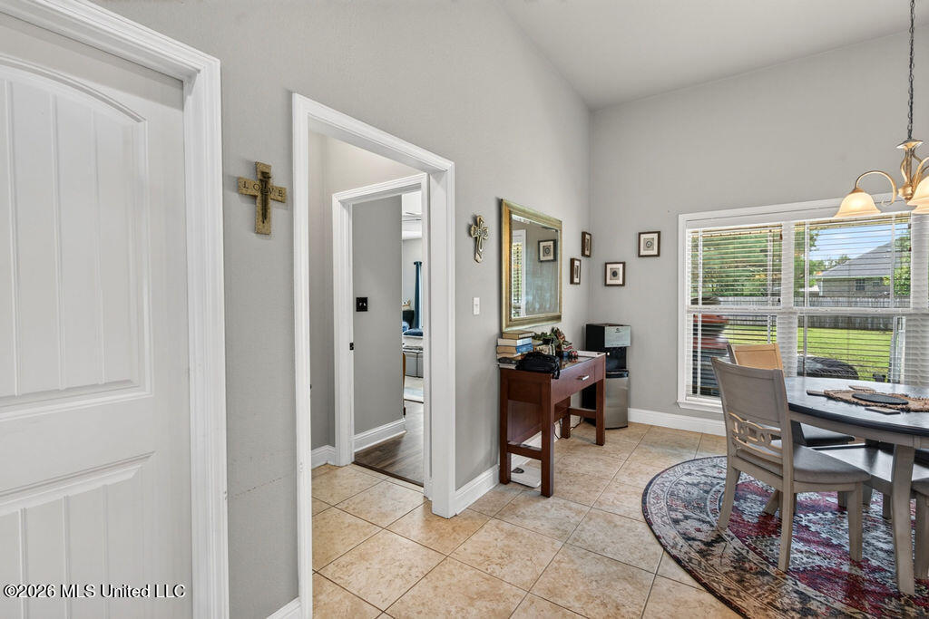 12112 Poplar Drive Property Photo 22