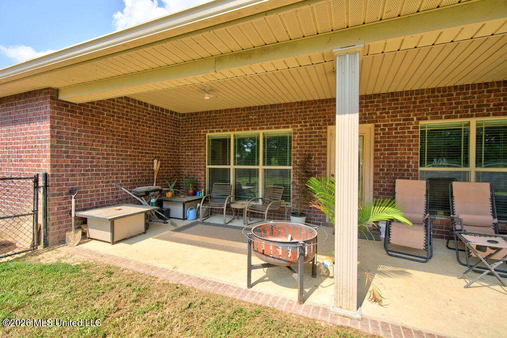 12112 Poplar Drive Property Photo 36