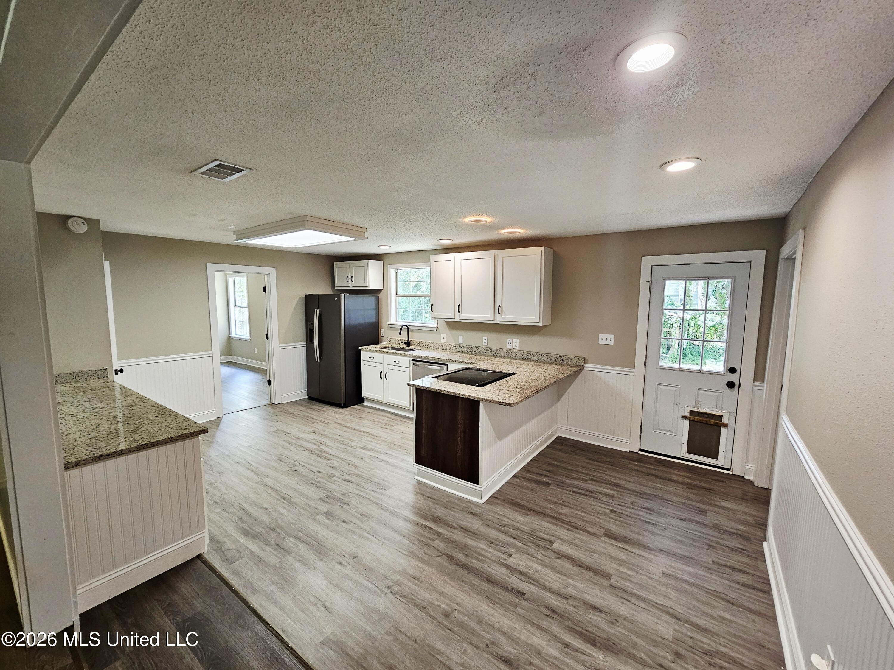 23415 Indian Ridge Road Property Photo 9