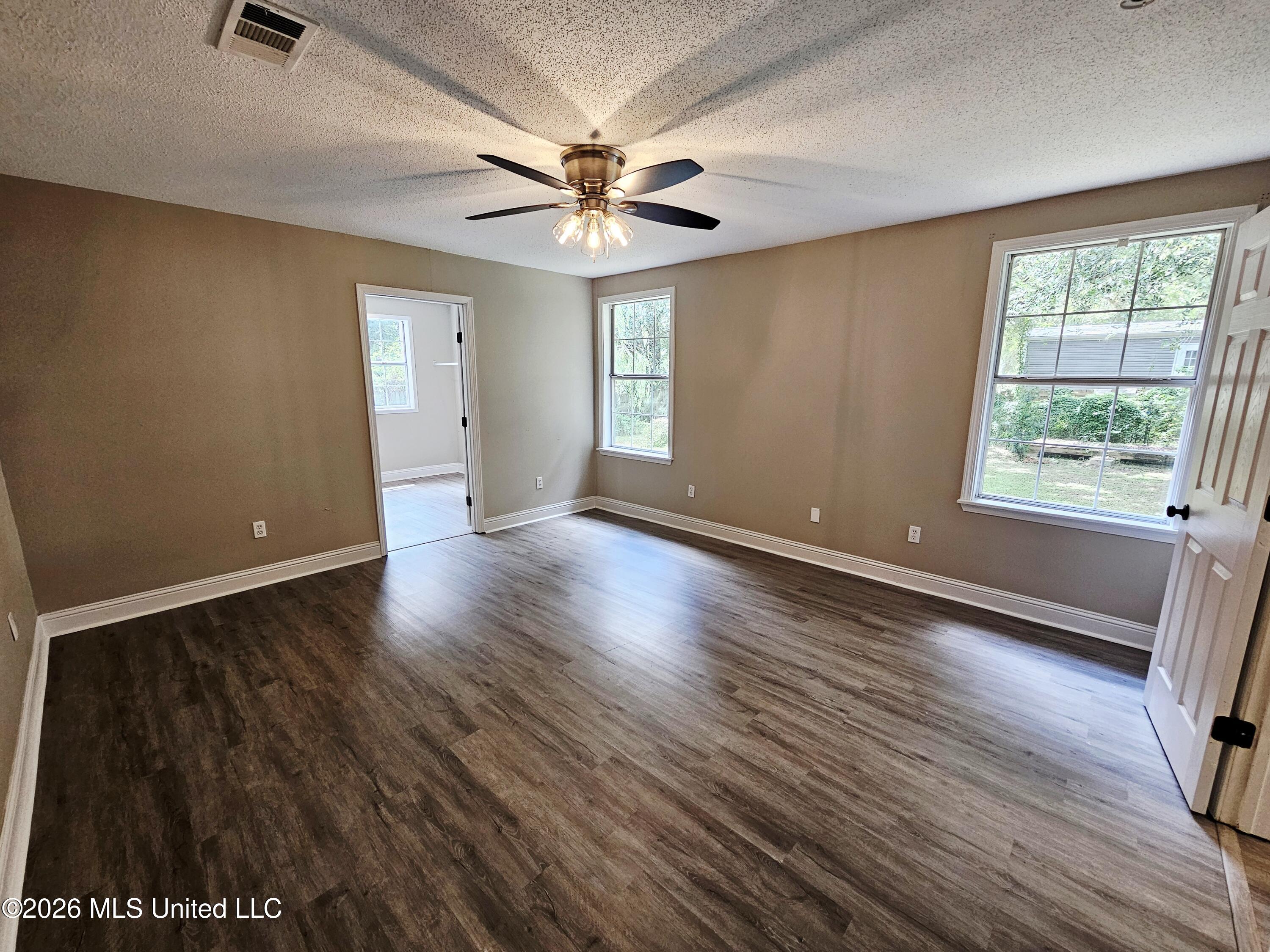 23415 Indian Ridge Road Property Photo 16