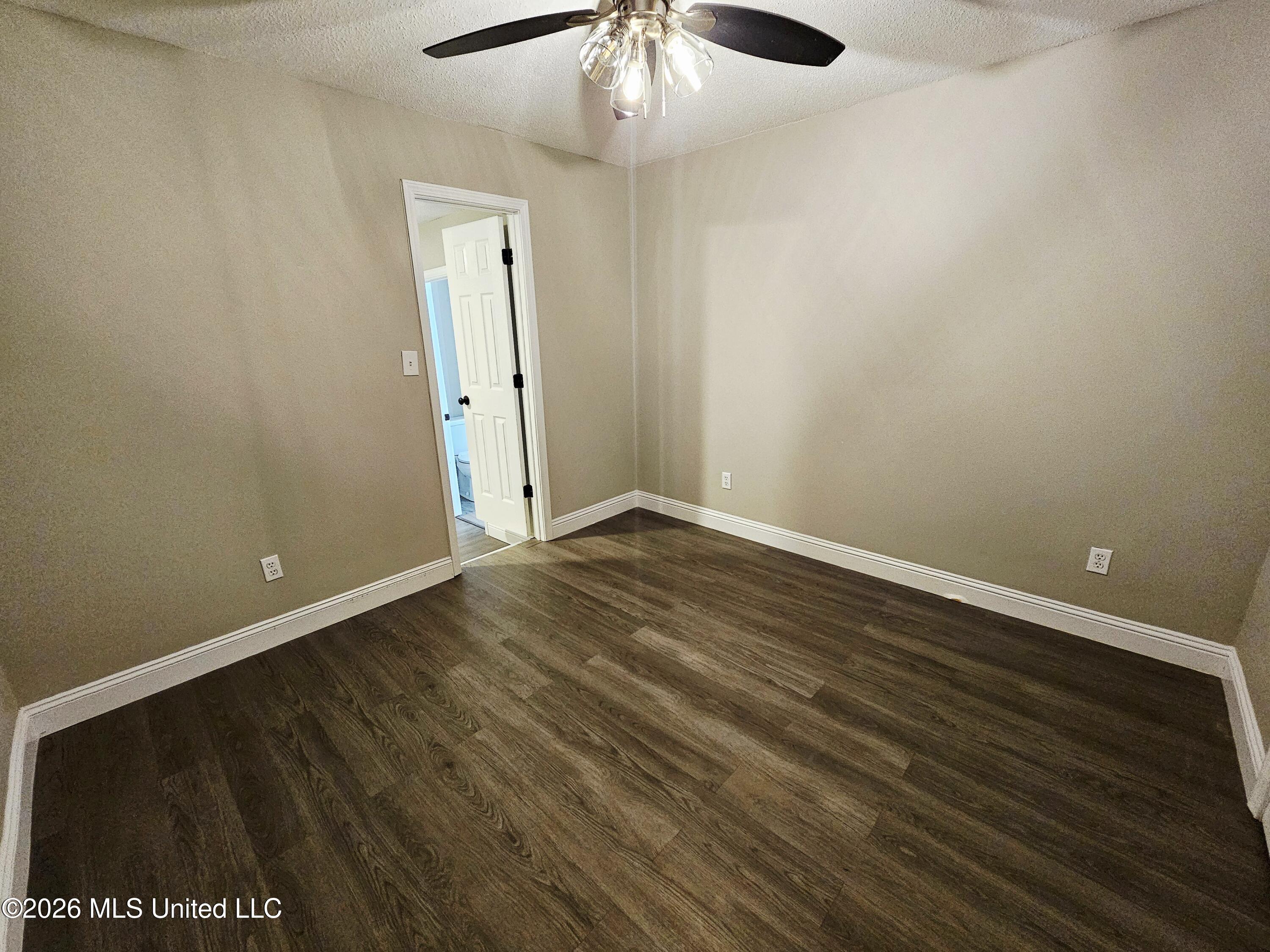 23415 Indian Ridge Road Property Photo 29