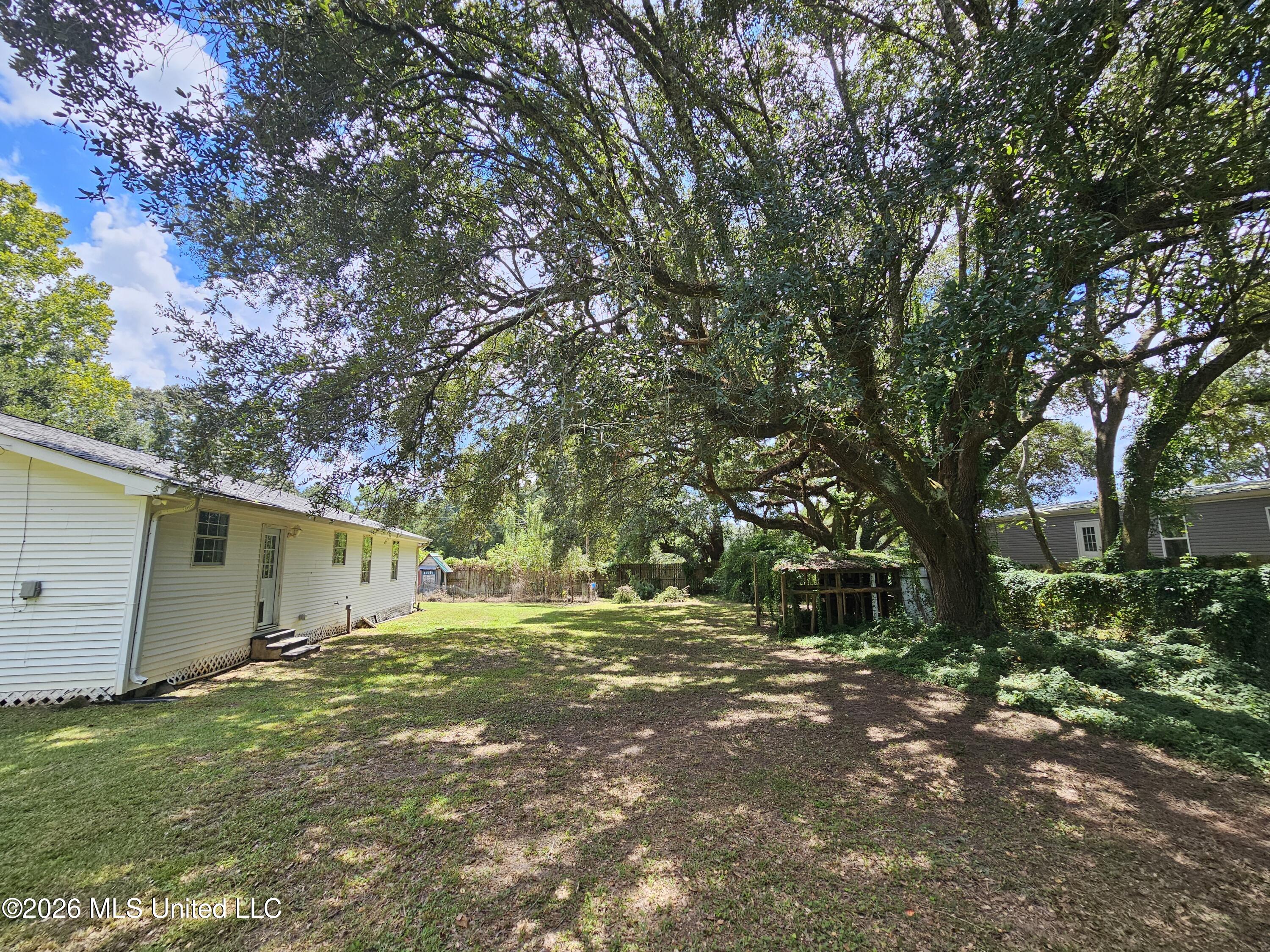 23415 Indian Ridge Road Property Photo 38