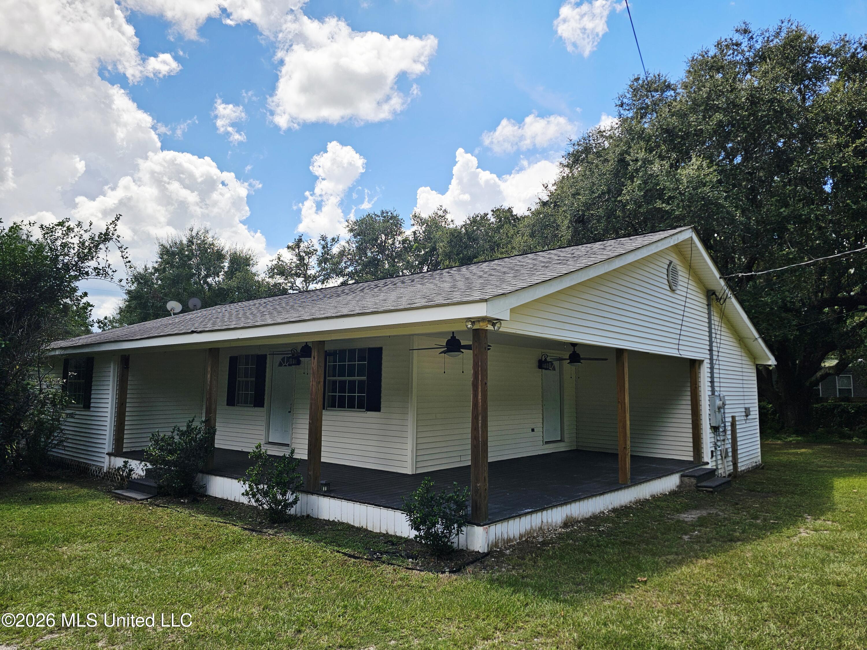 23415 Indian Ridge Road Property Photo 41