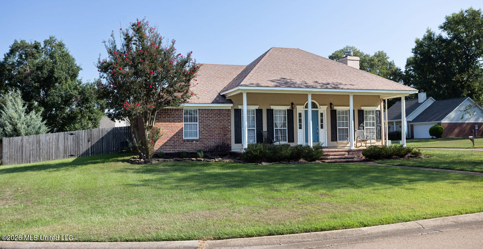 12 Windwood Cove Property Photo 3