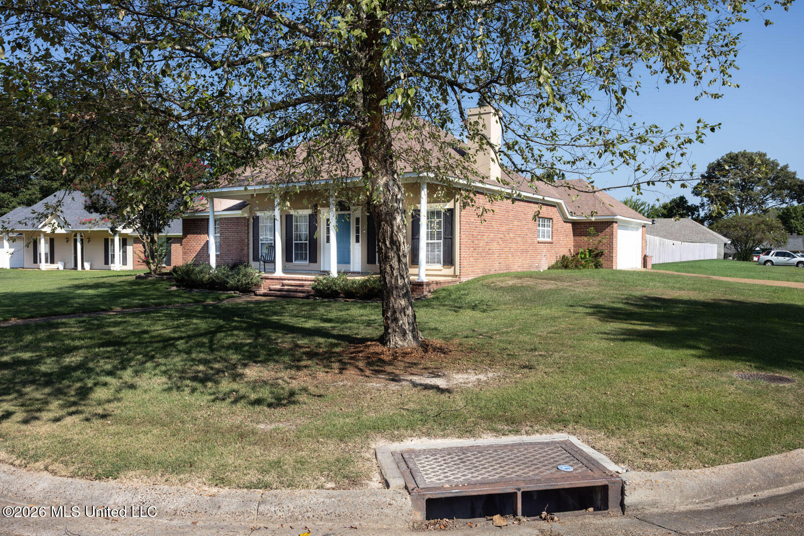 12 Windwood Cove Property Photo 5