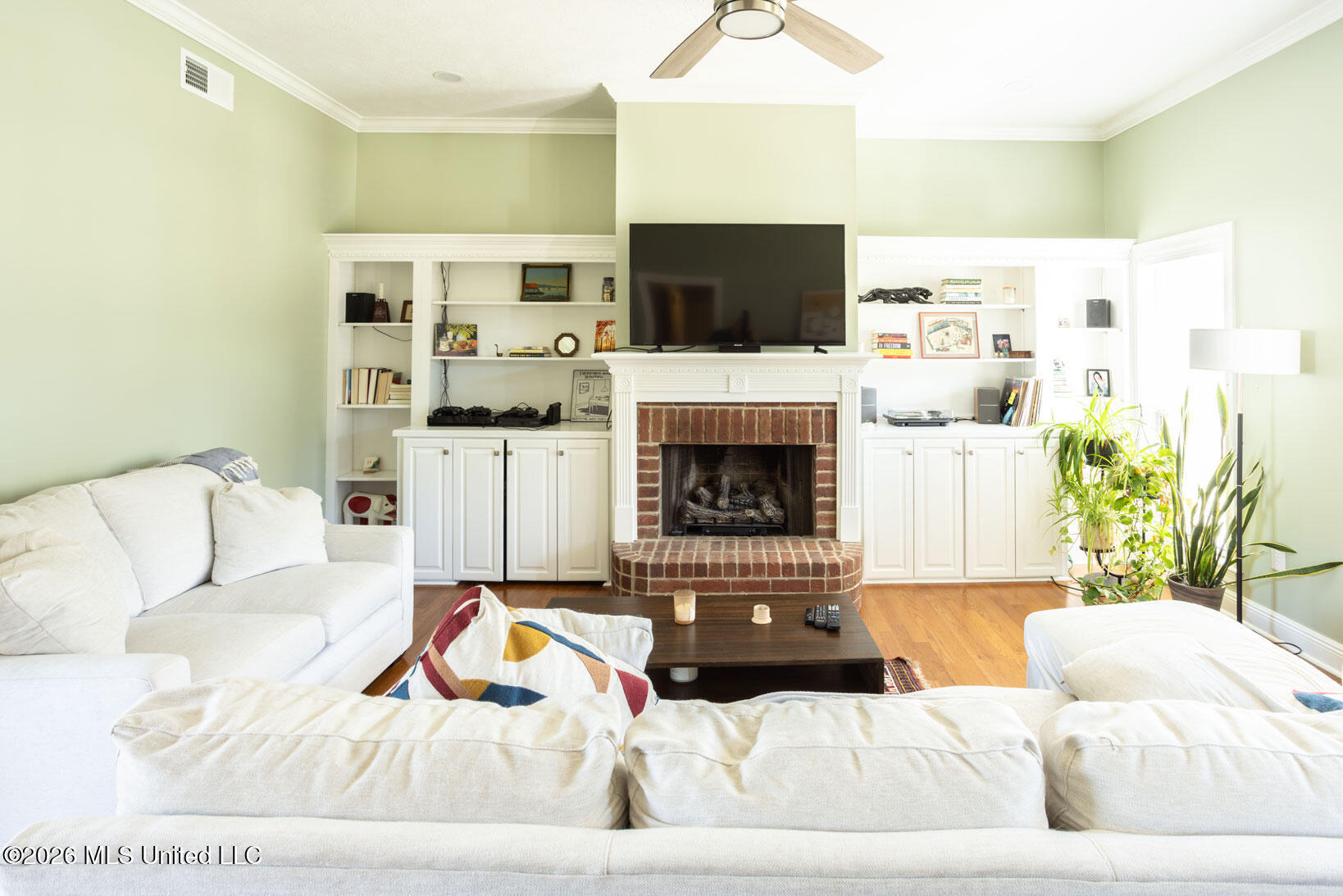 12 Windwood Cove Property Photo 6