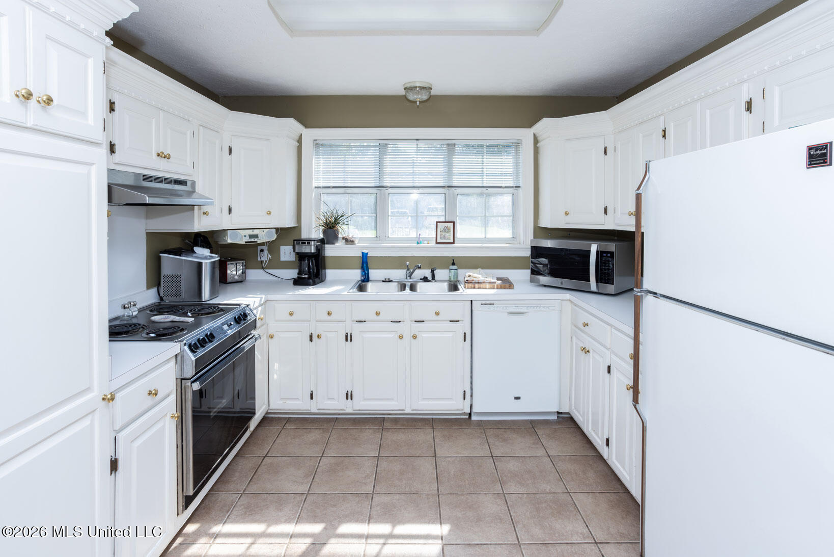 12 Windwood Cove Property Photo 10