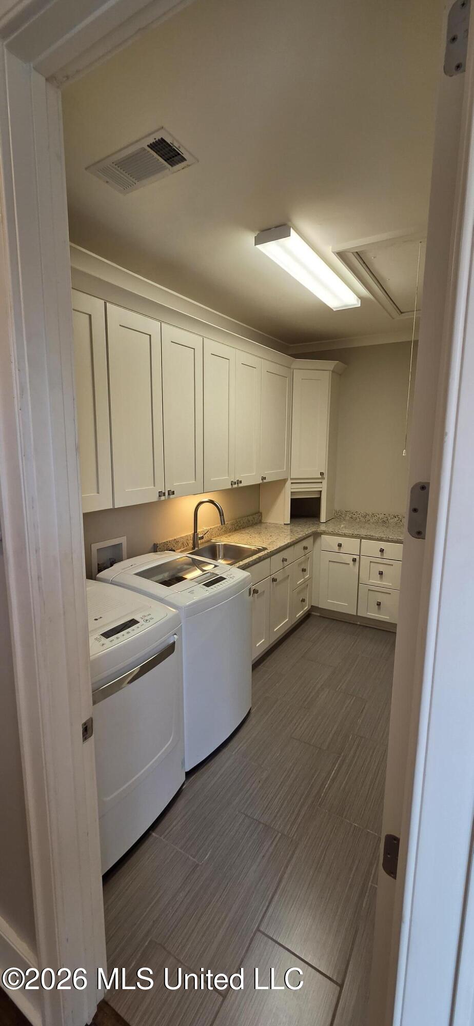 710 Manship Street Property Photo 47