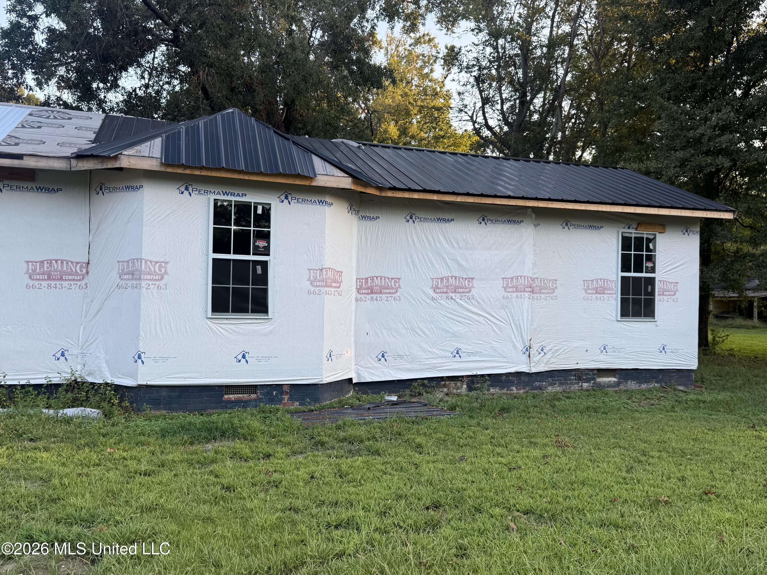 275 Ruby Avenue Property Photo 4