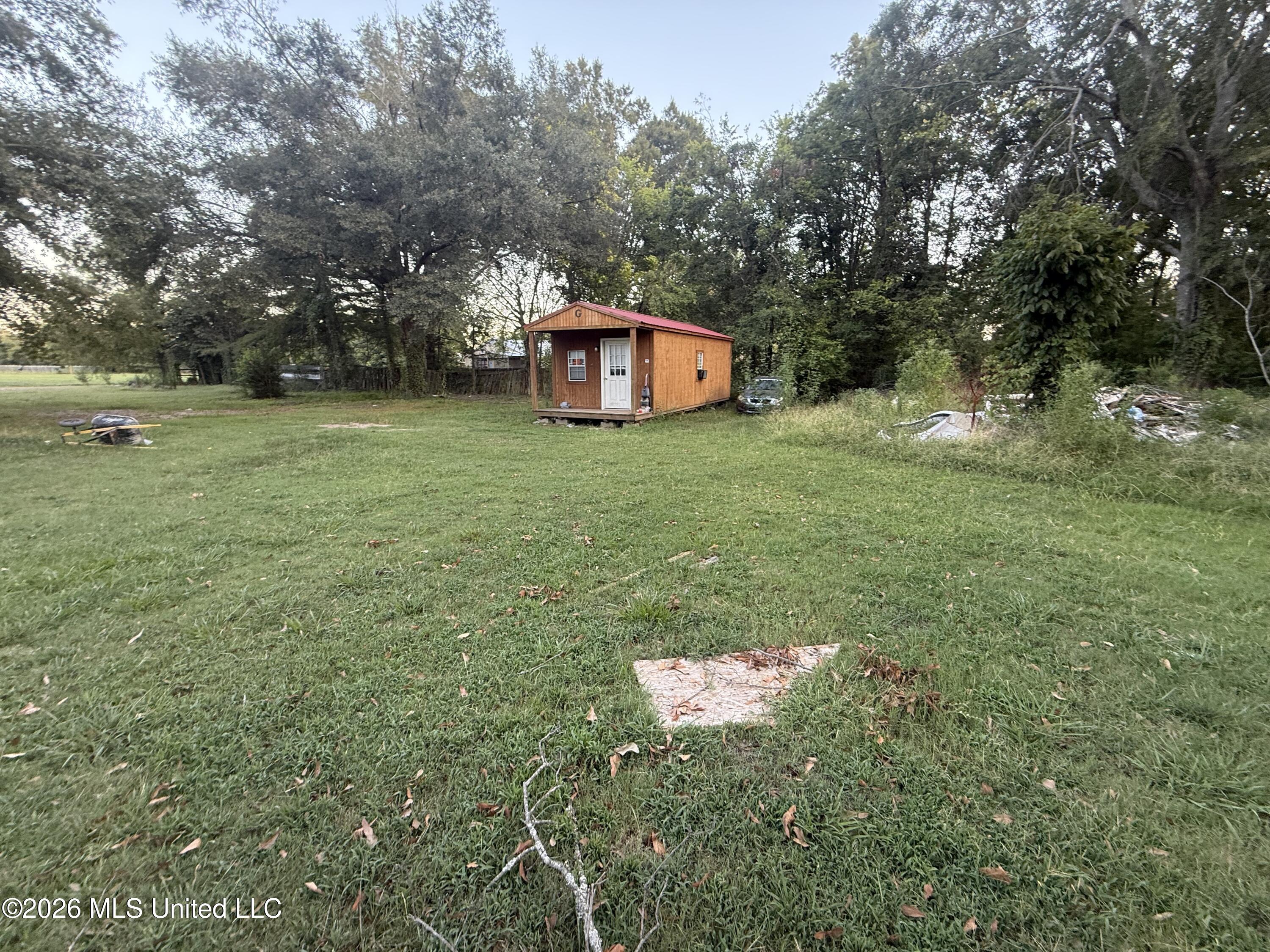 275 Ruby Avenue Property Photo 11