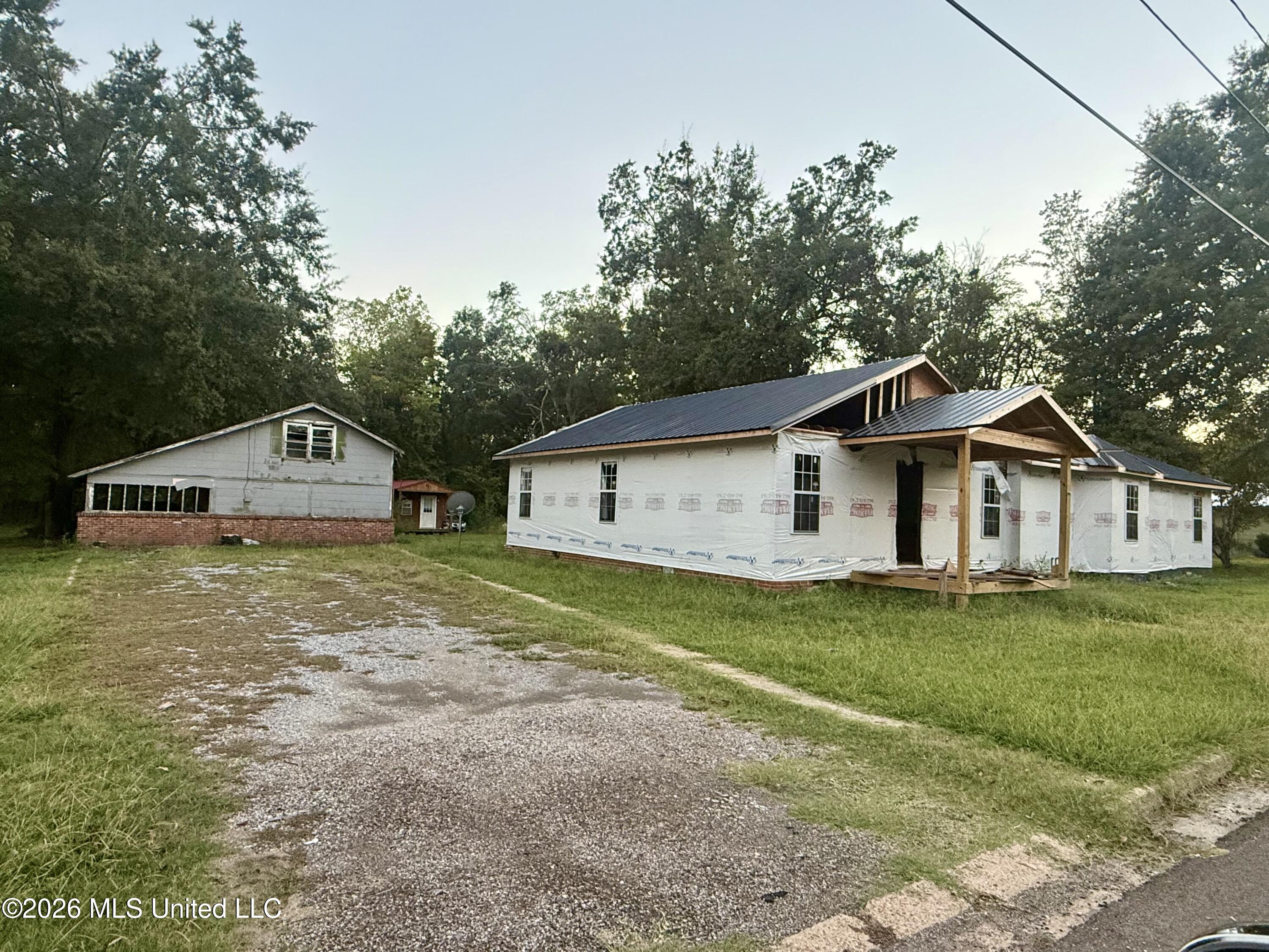 275 Ruby Avenue Property Photo 16