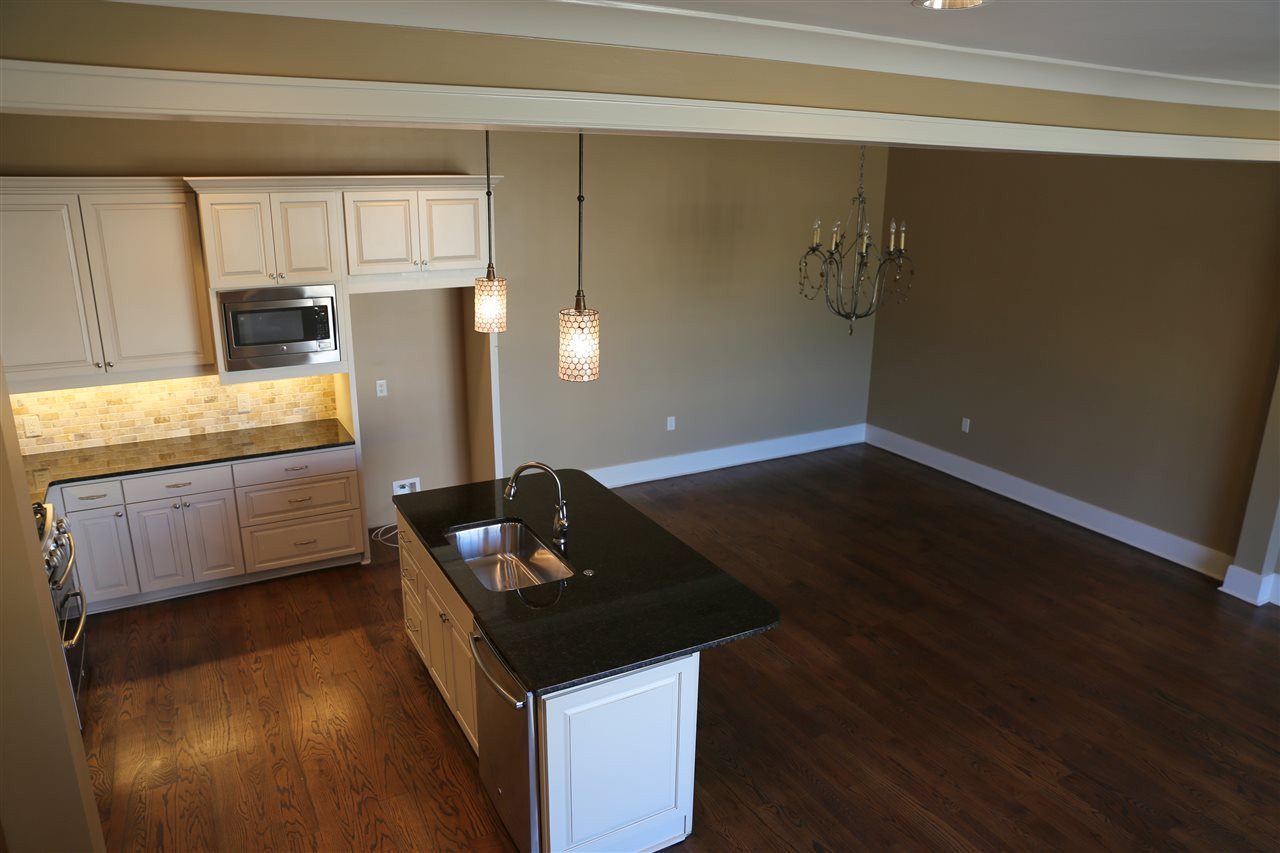 1201 North Street Property Photo 30