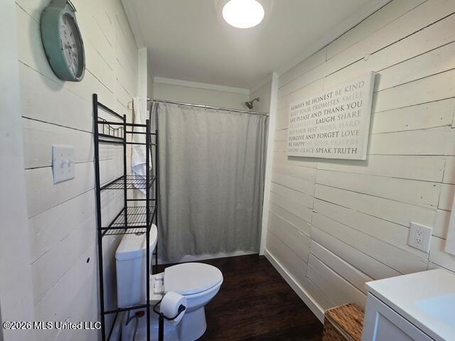 220 W Batson Avenue Property Photo 7