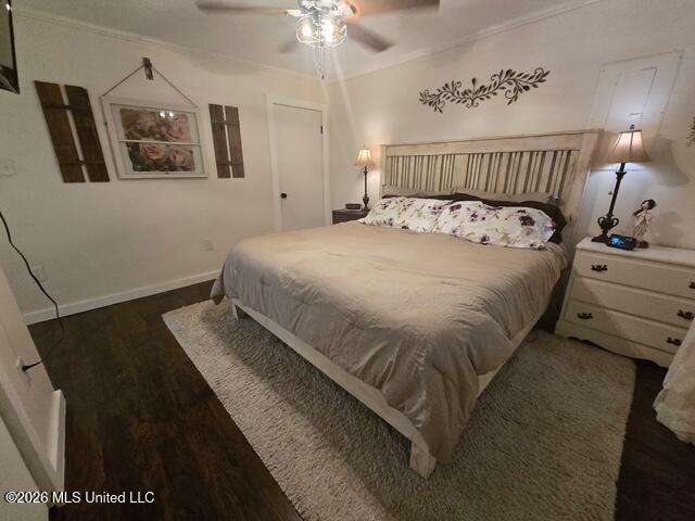 220 W Batson Avenue Property Photo 8