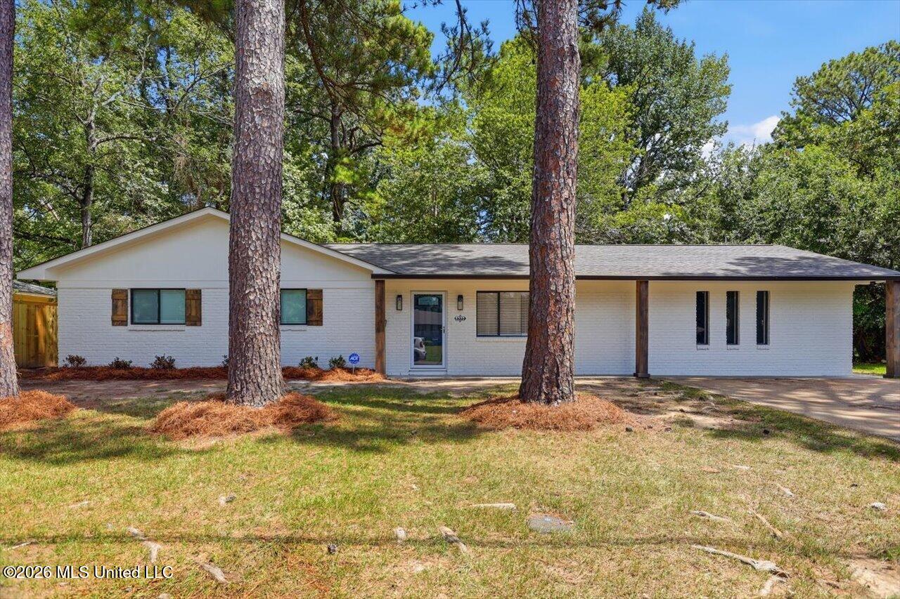 5332 Clair Street Property Photo 3