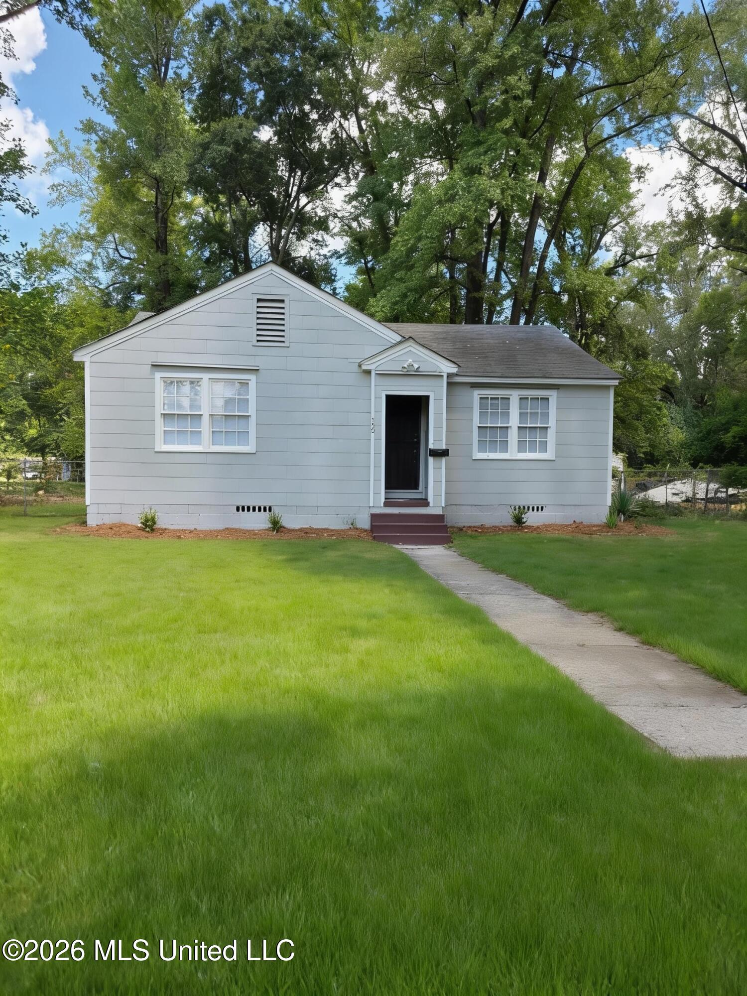 150 Sewanee Drive Property Photo 1