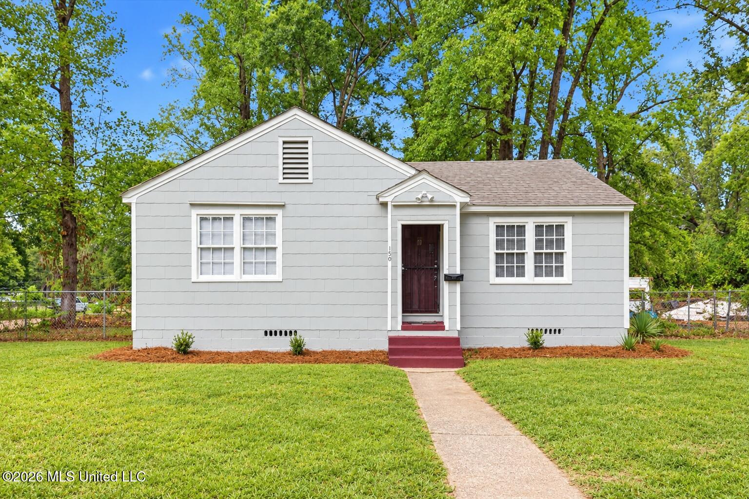 150 Sewanee Drive Property Photo 1