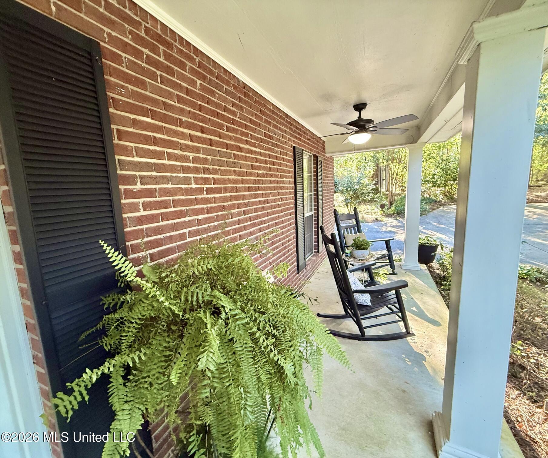 648 Springridge Trail Property Photo 13