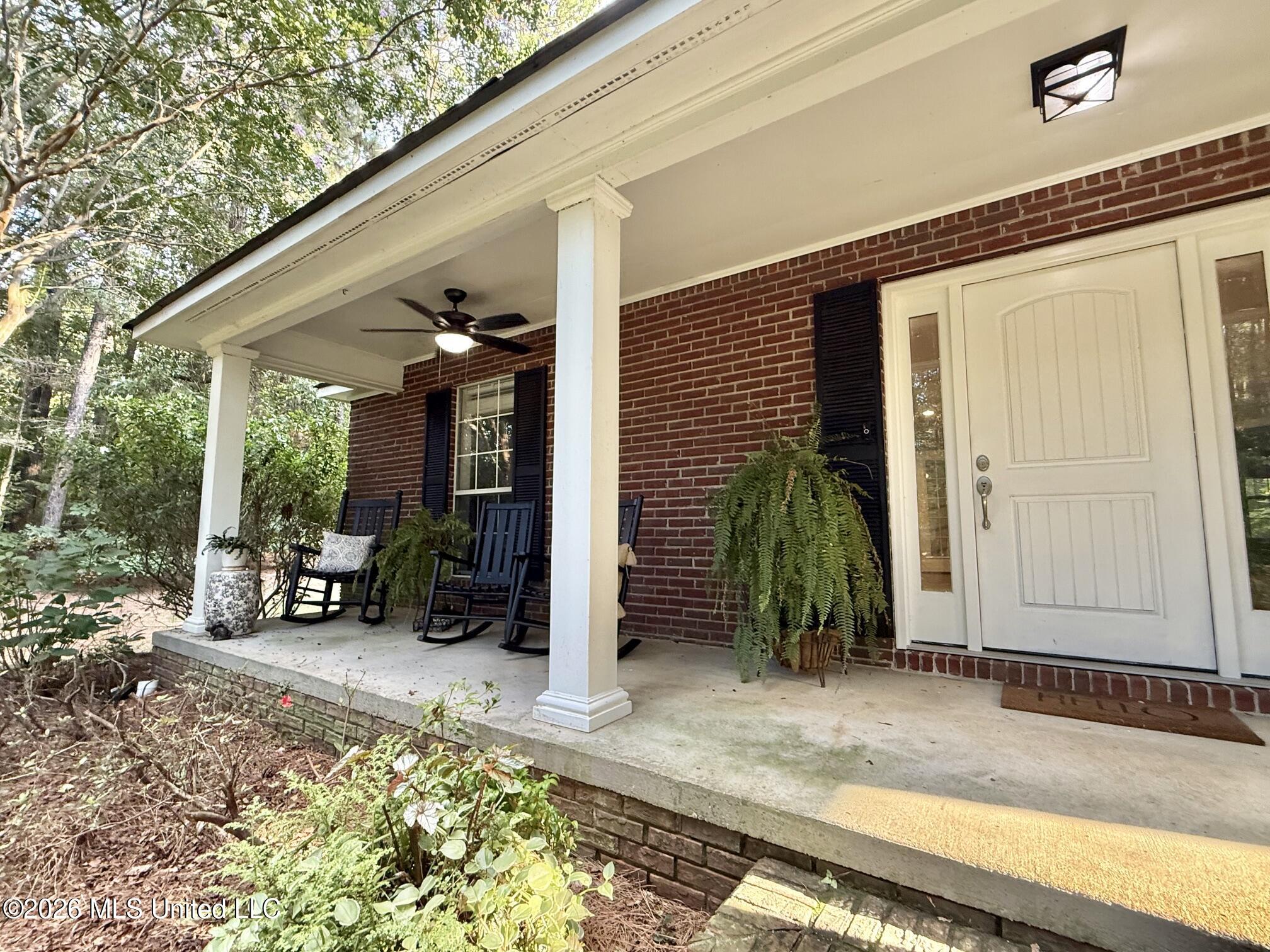 648 Springridge Trail Property Photo 16