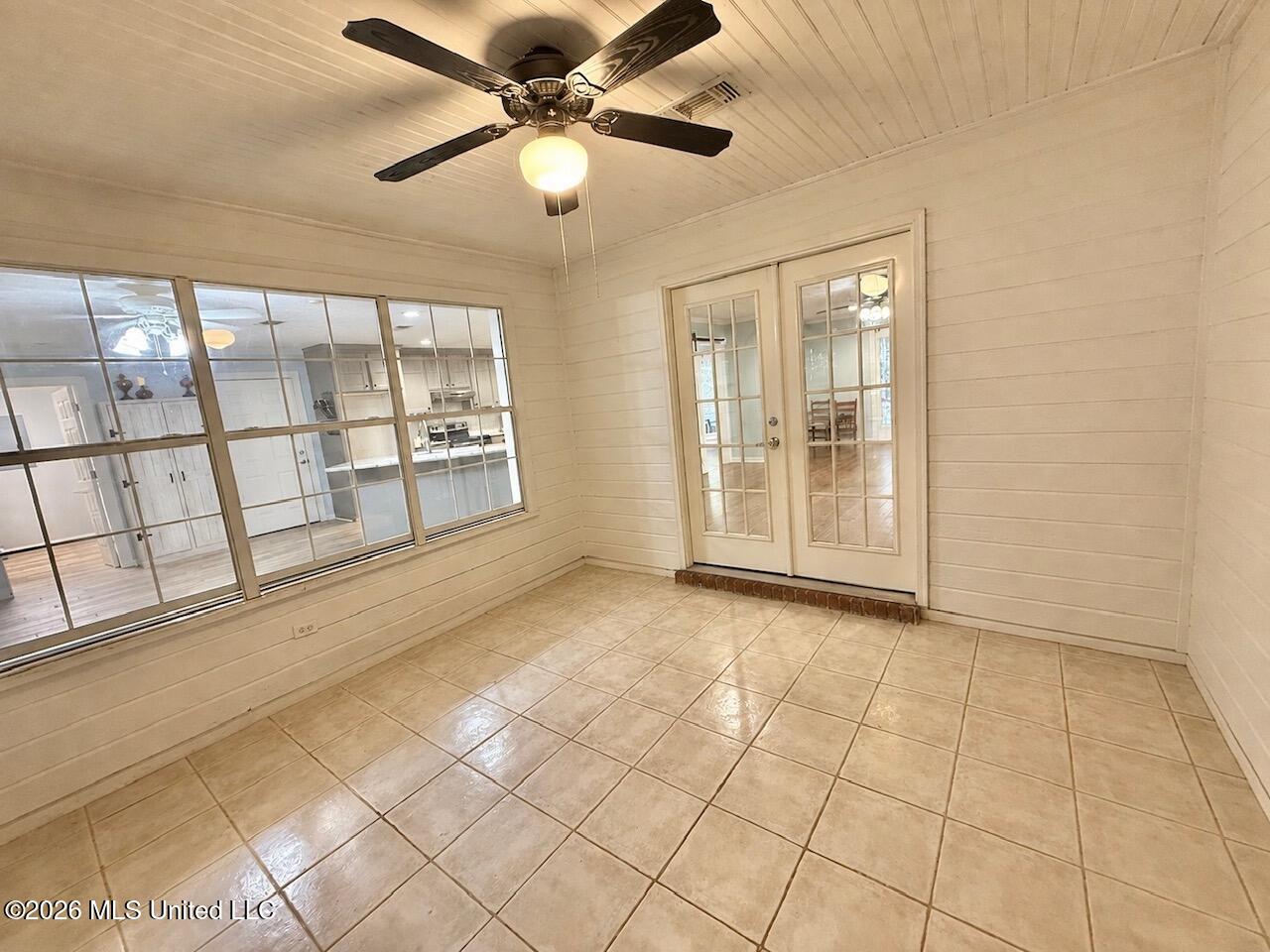 648 Springridge Trail Property Photo 38