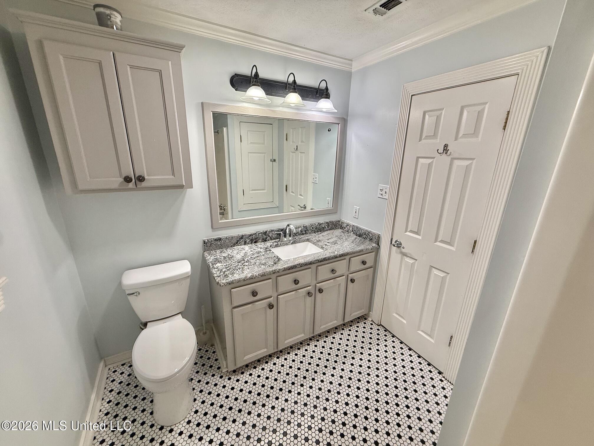 648 Springridge Trail Property Photo 43