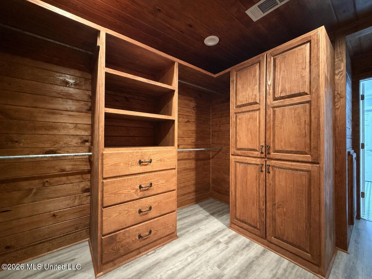 648 Springridge Trail Property Photo 65