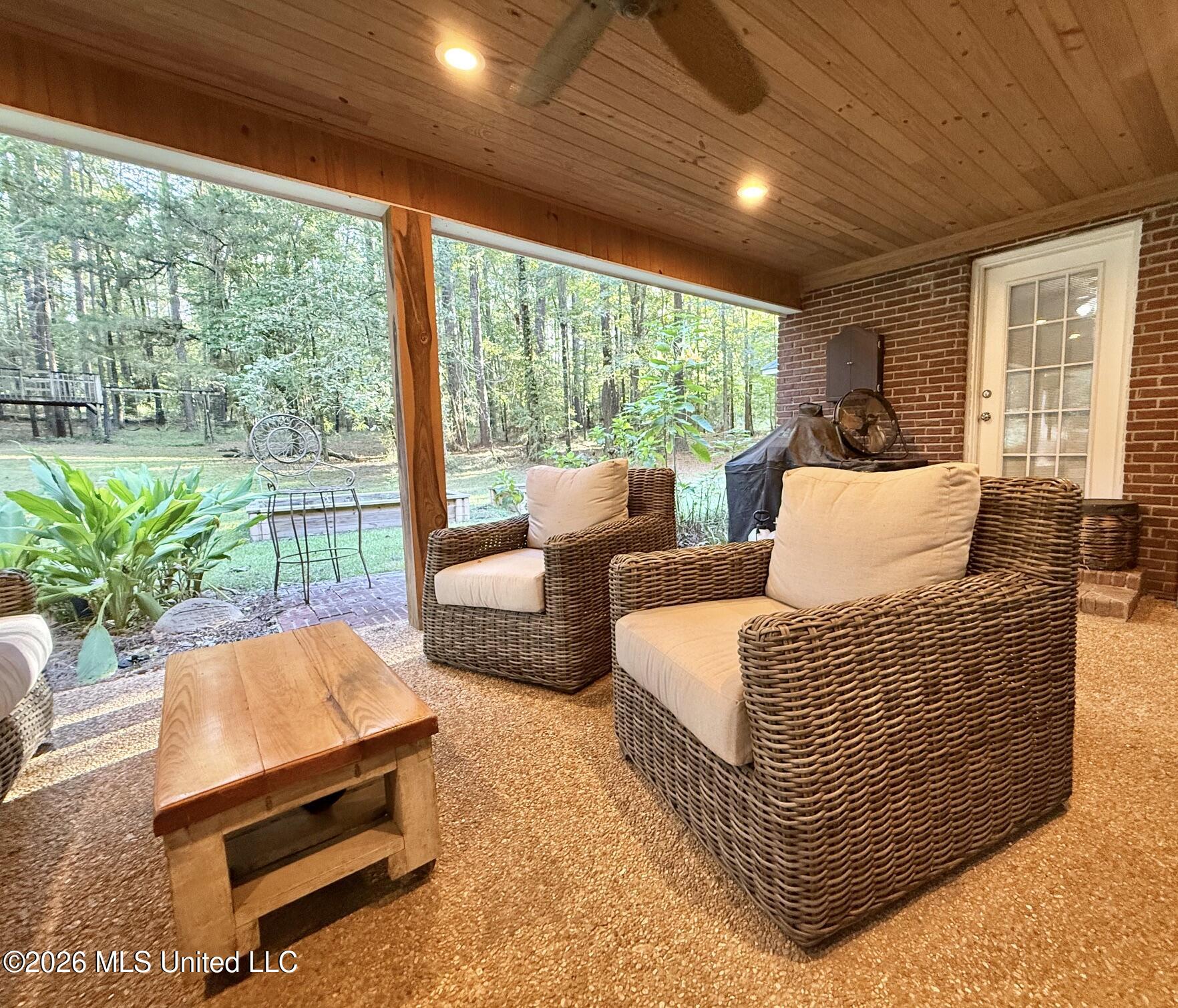 648 Springridge Trail Property Photo 67