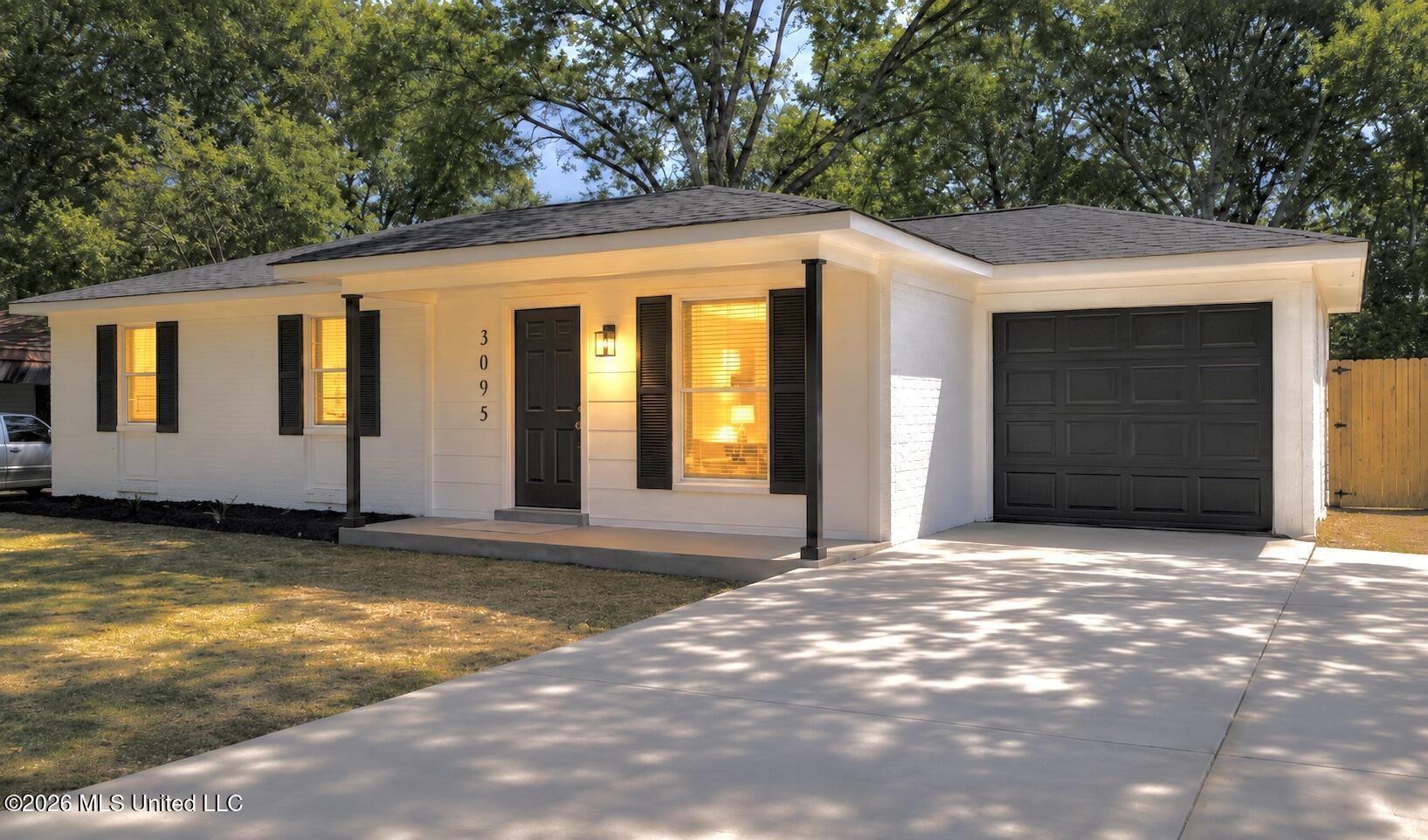 3095 Briarwood Drive Property Photo 1