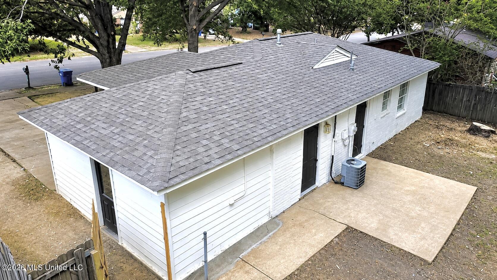 3095 Briarwood Drive Property Photo 4