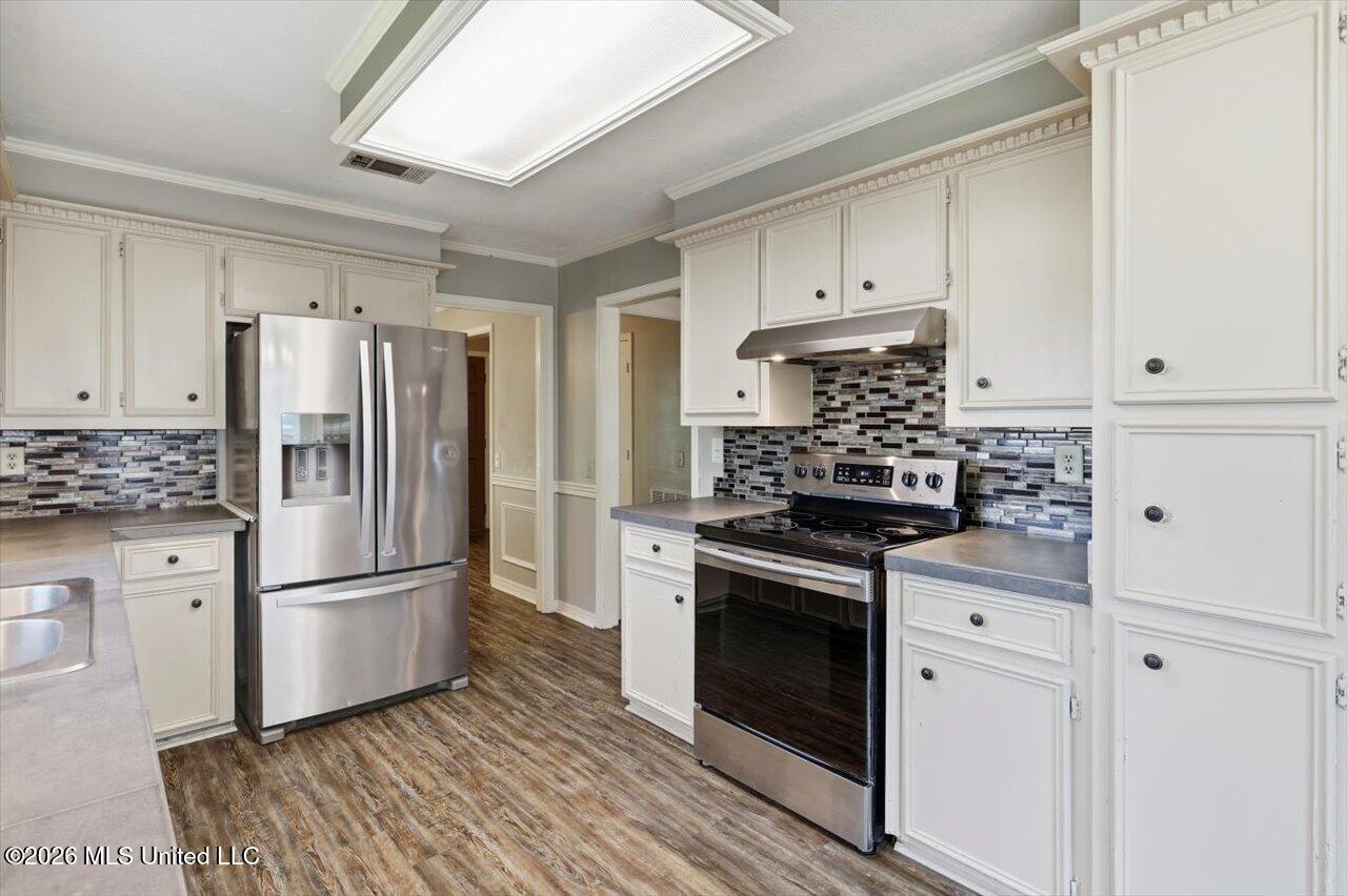 106 Rockwood Drive Property Photo 13