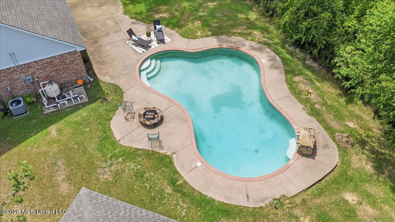 1635 Misty Lane Property Photo 2