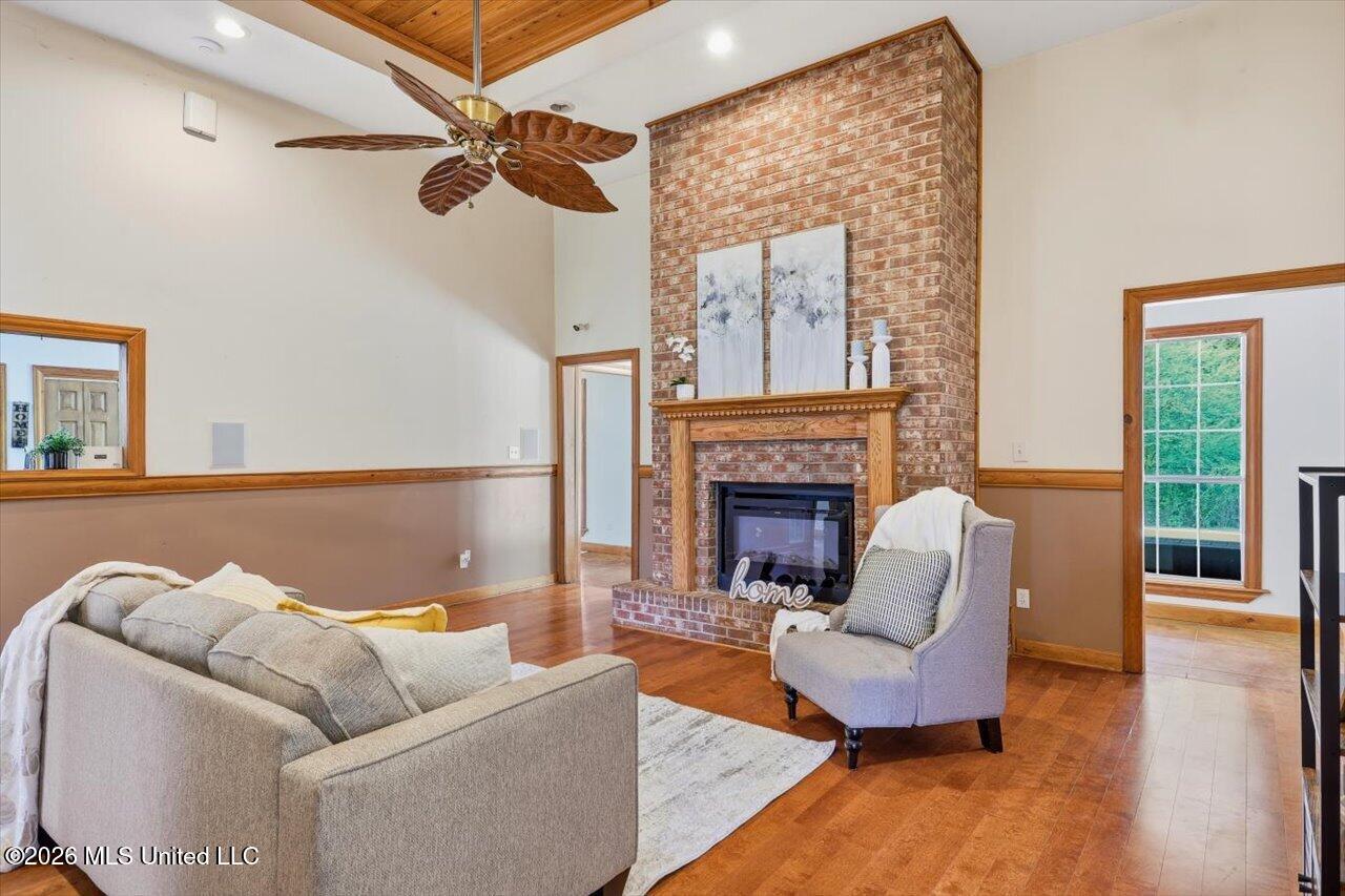 1635 Misty Lane Property Photo 3