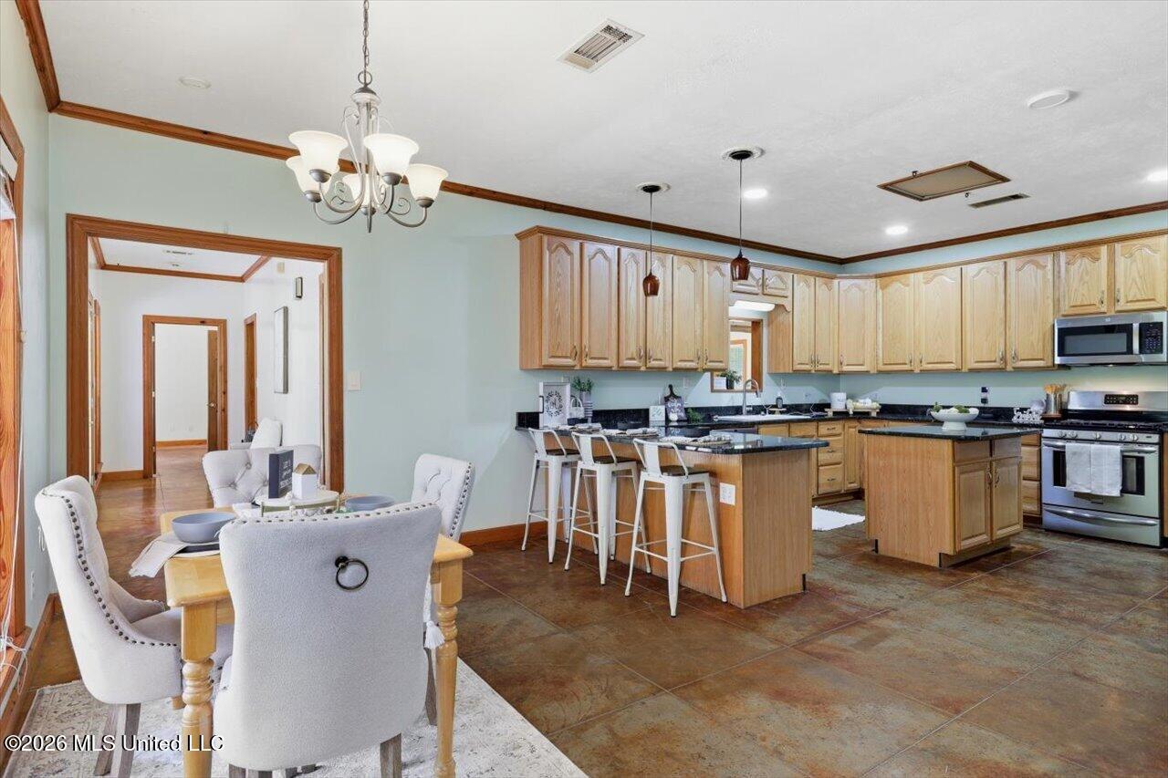 1635 Misty Lane Property Photo 8
