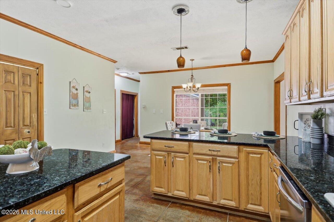1635 Misty Lane Property Photo 18