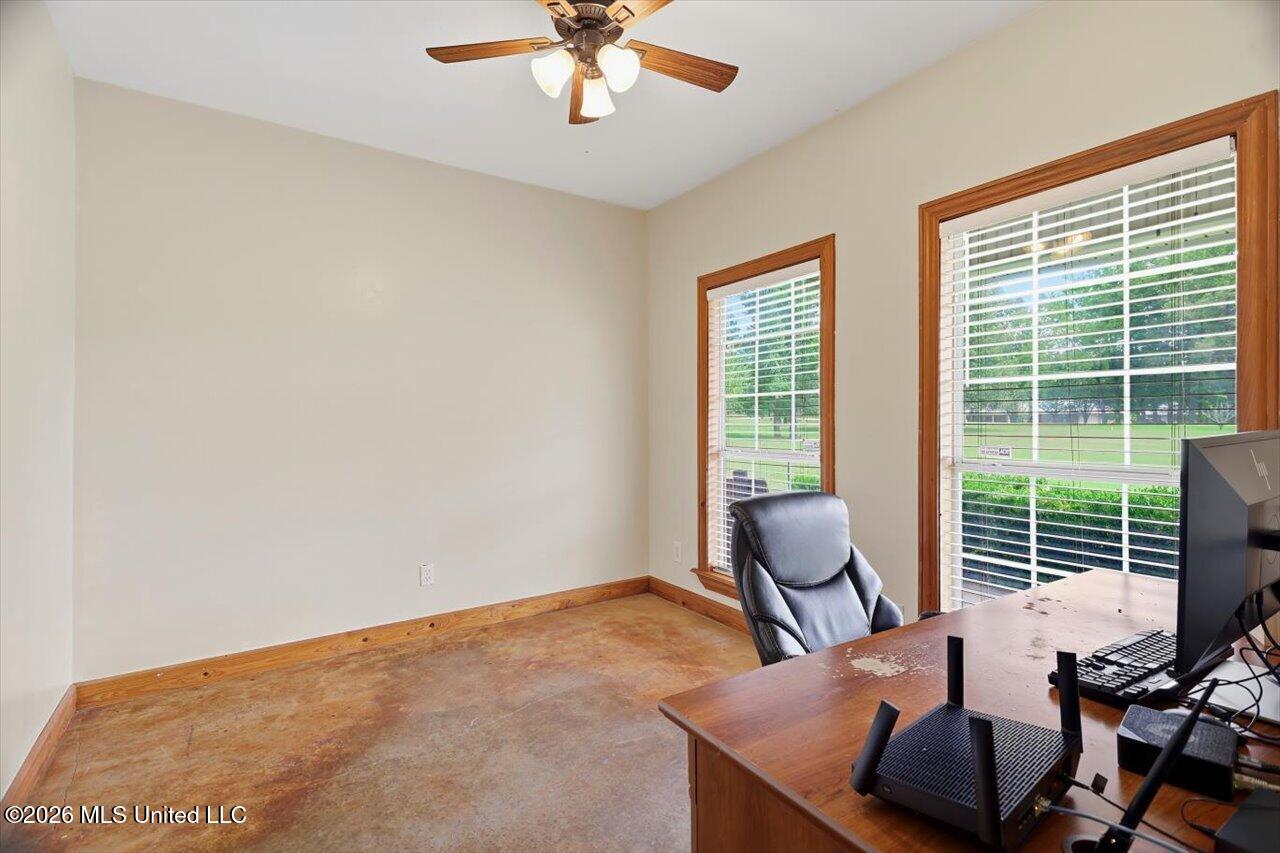 1635 Misty Lane Property Photo 23