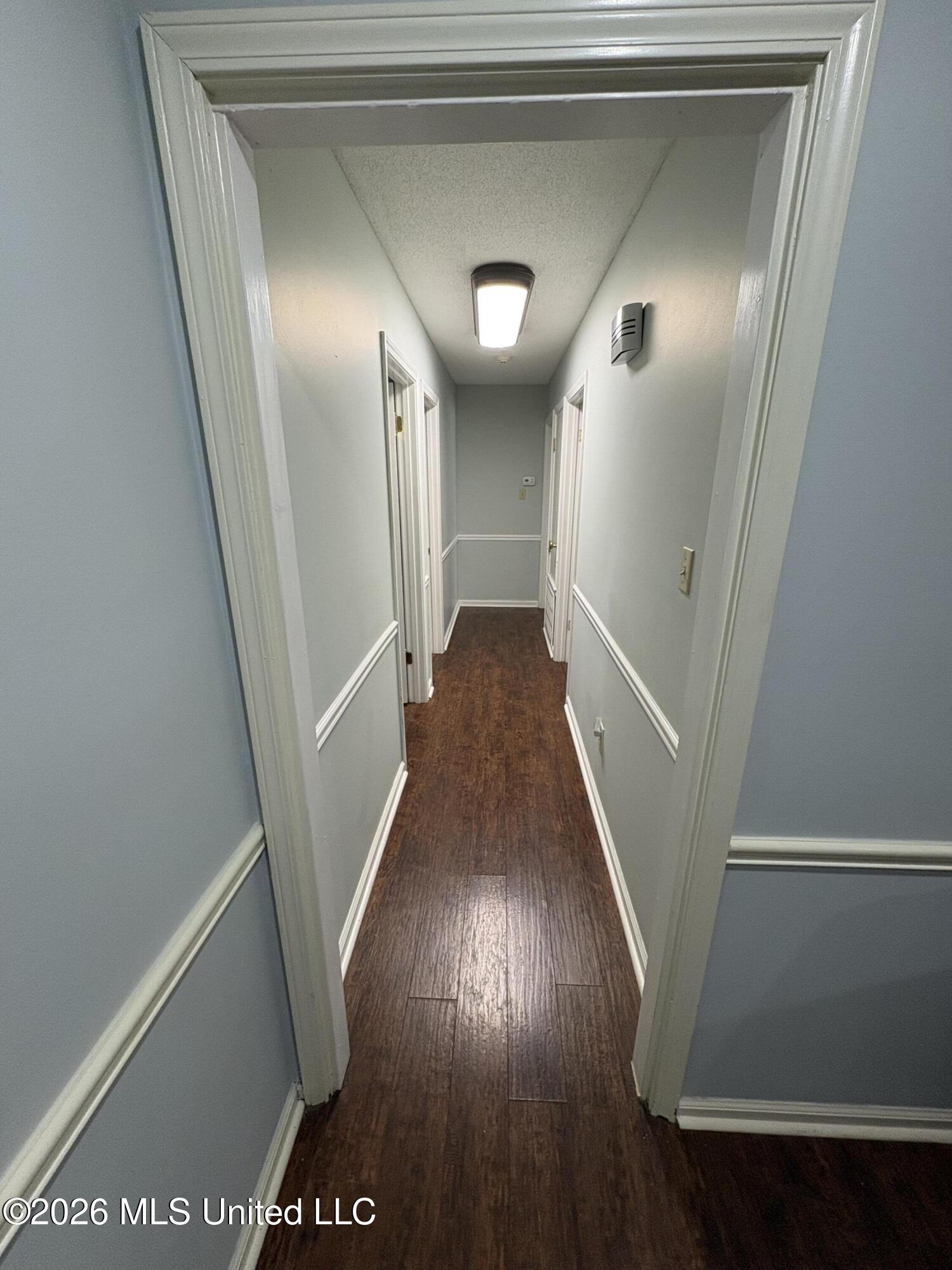 220 Flushing Cove Property Photo 17