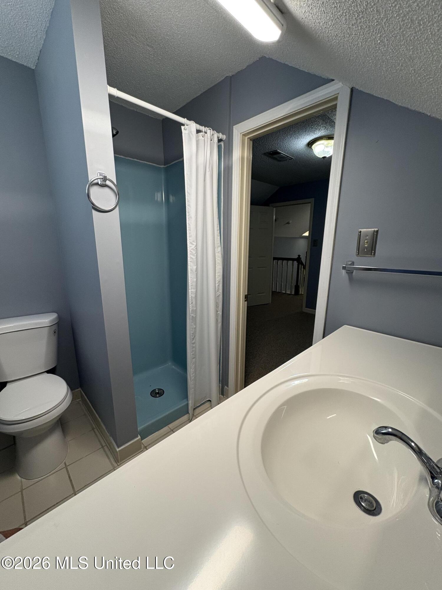 220 Flushing Cove Property Photo 35