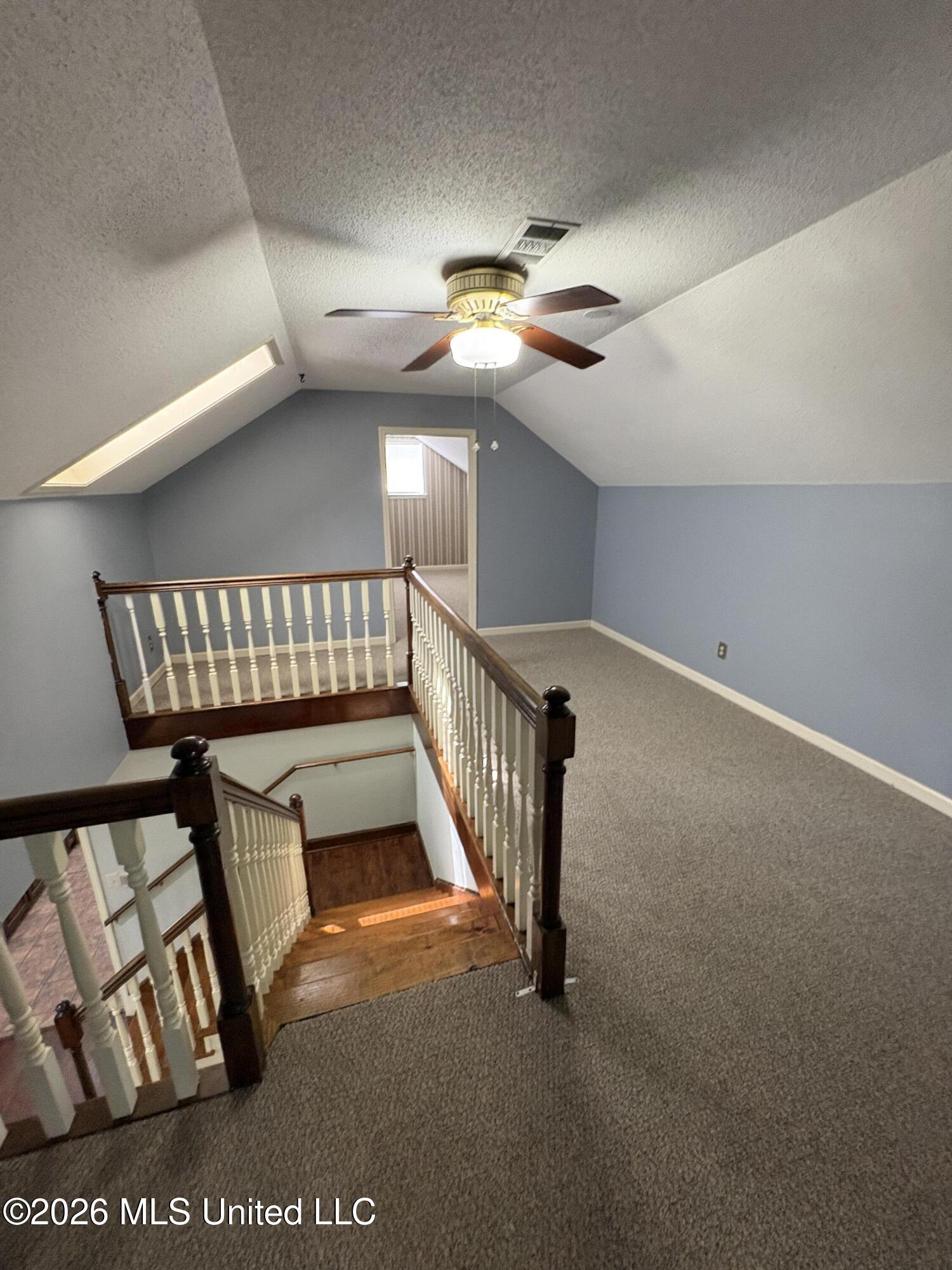 220 Flushing Cove Property Photo 37