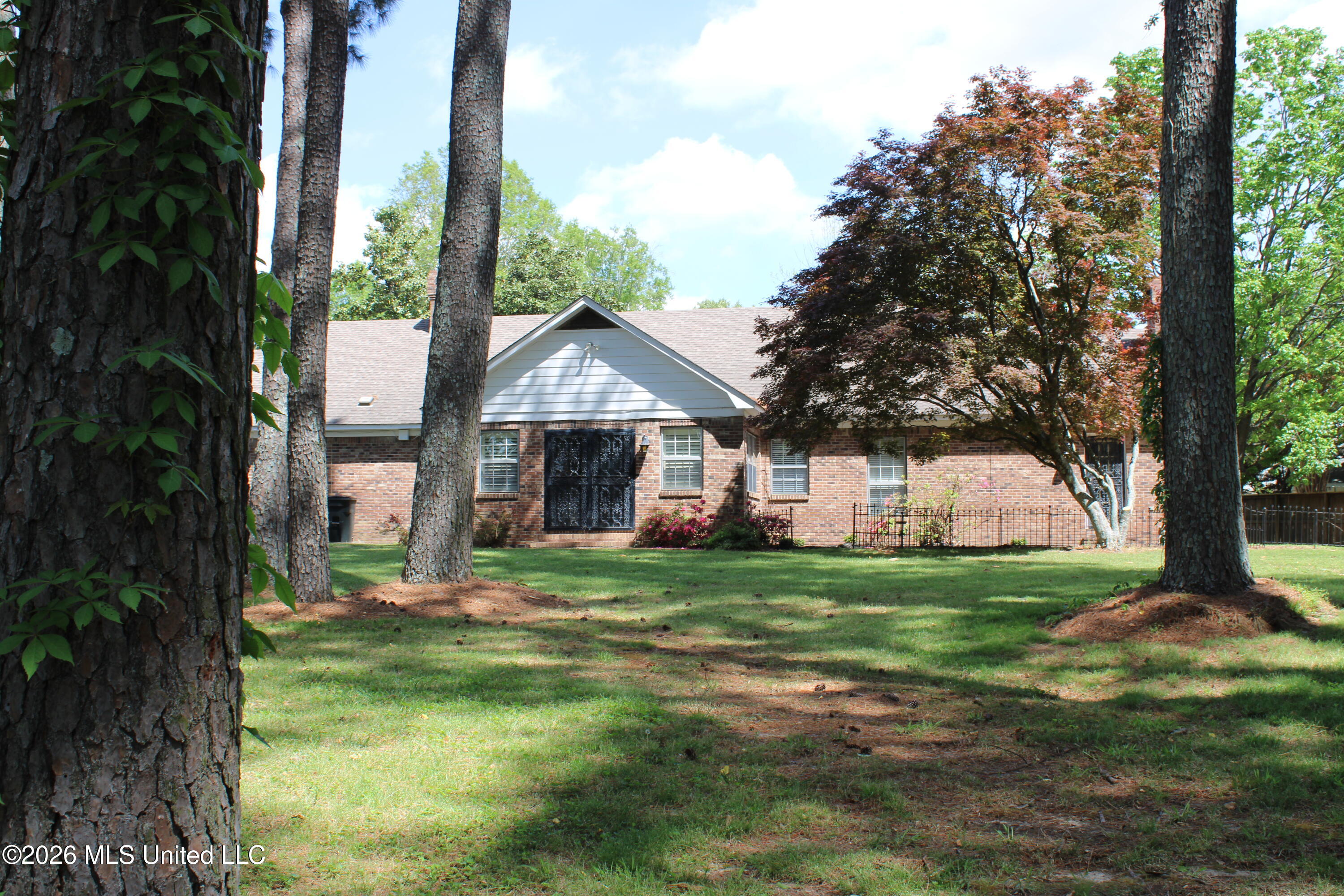 220 Flushing Cove Property Photo 41