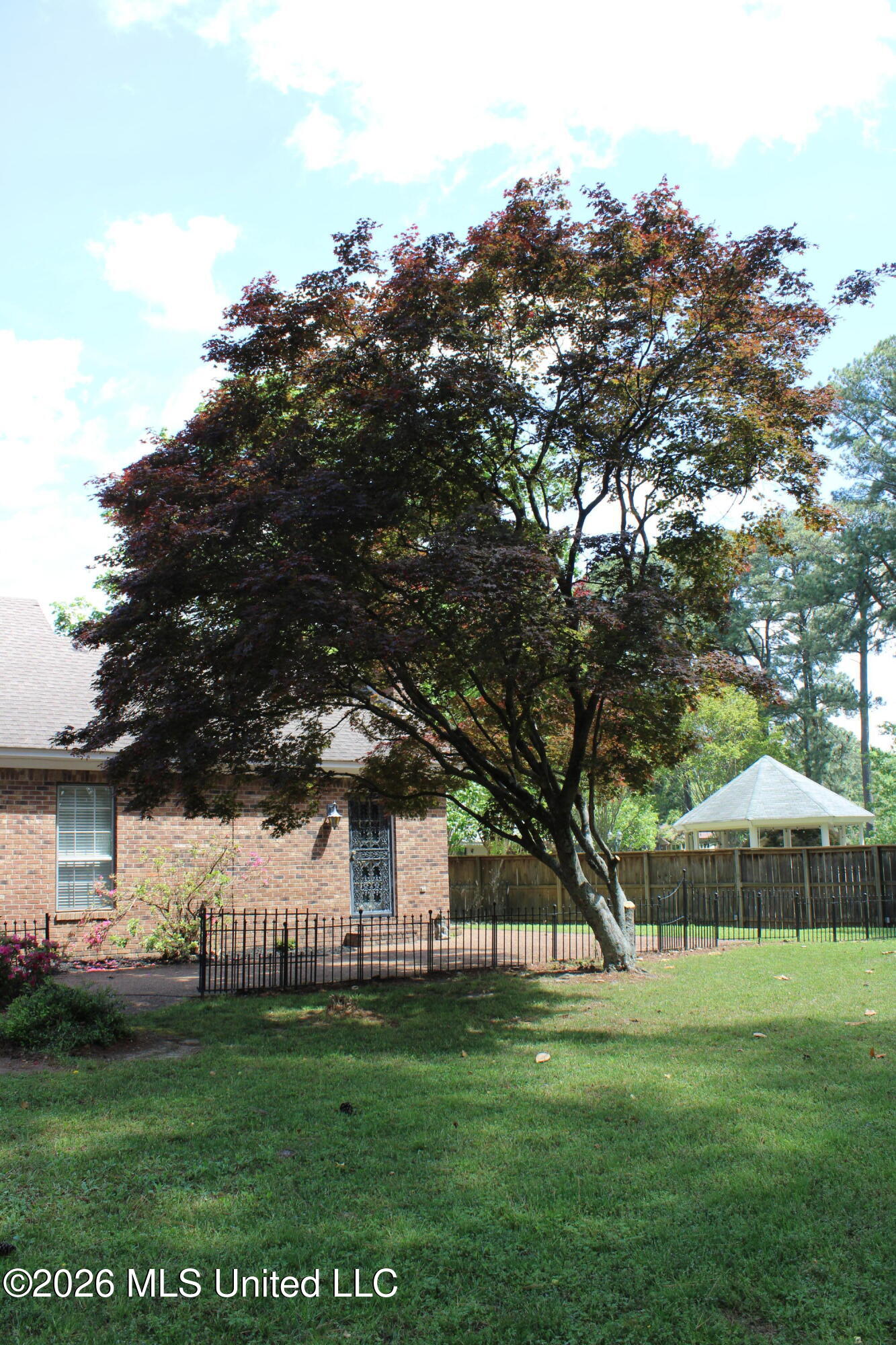 220 Flushing Cove Property Photo 42