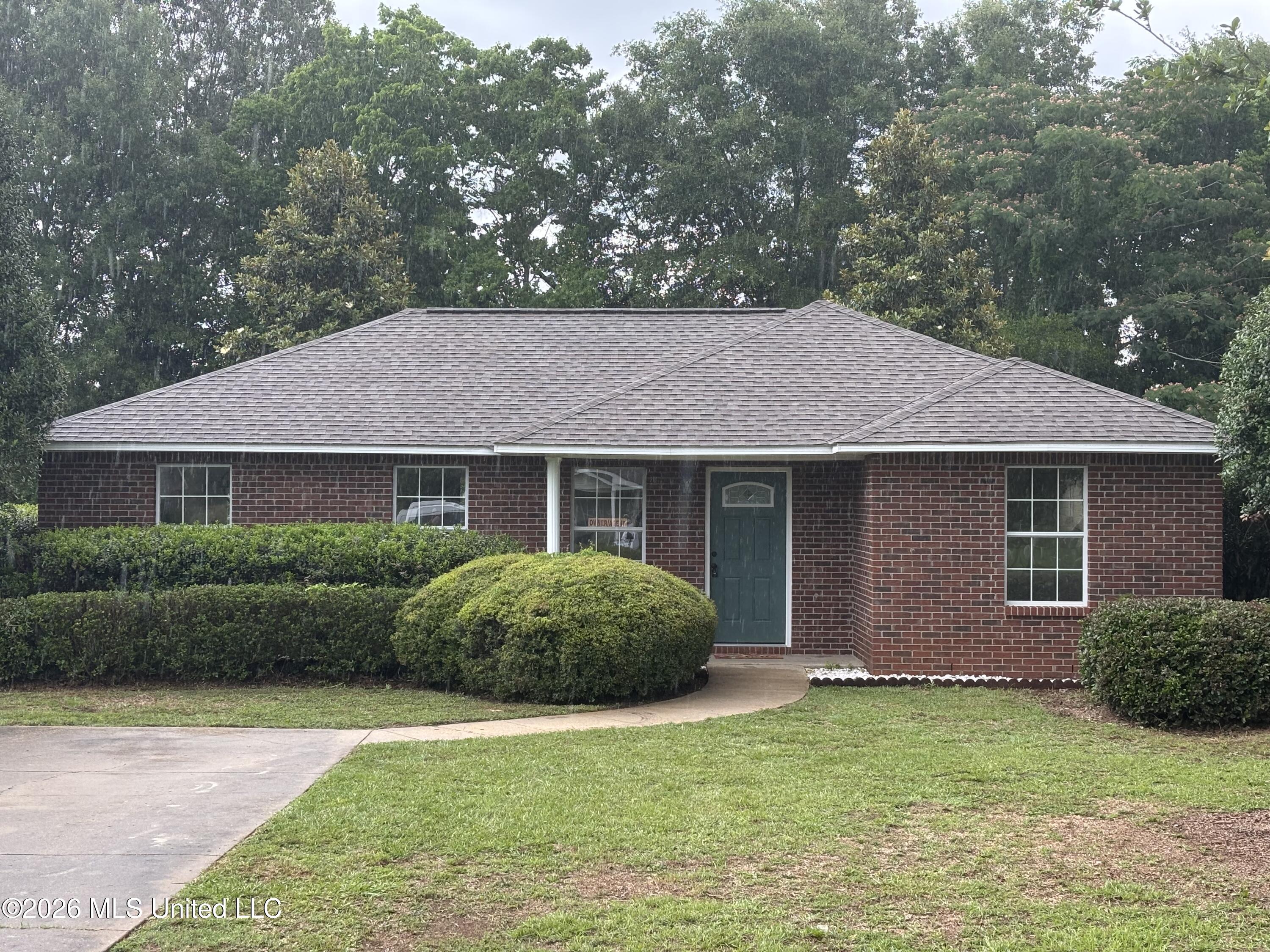 101 Maci Lane Property Photo 1