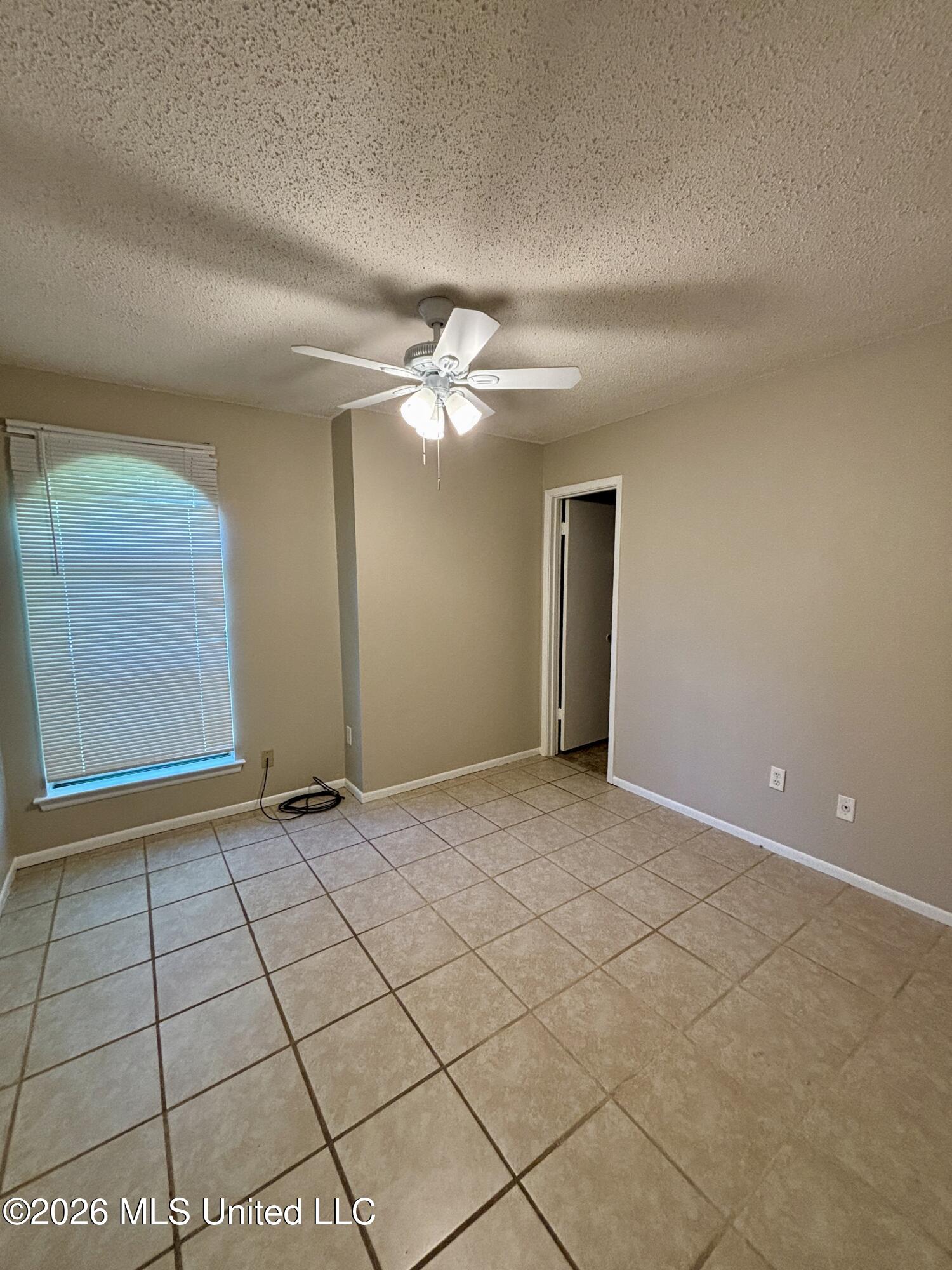 2536 El Viernes Street Property Photo 6