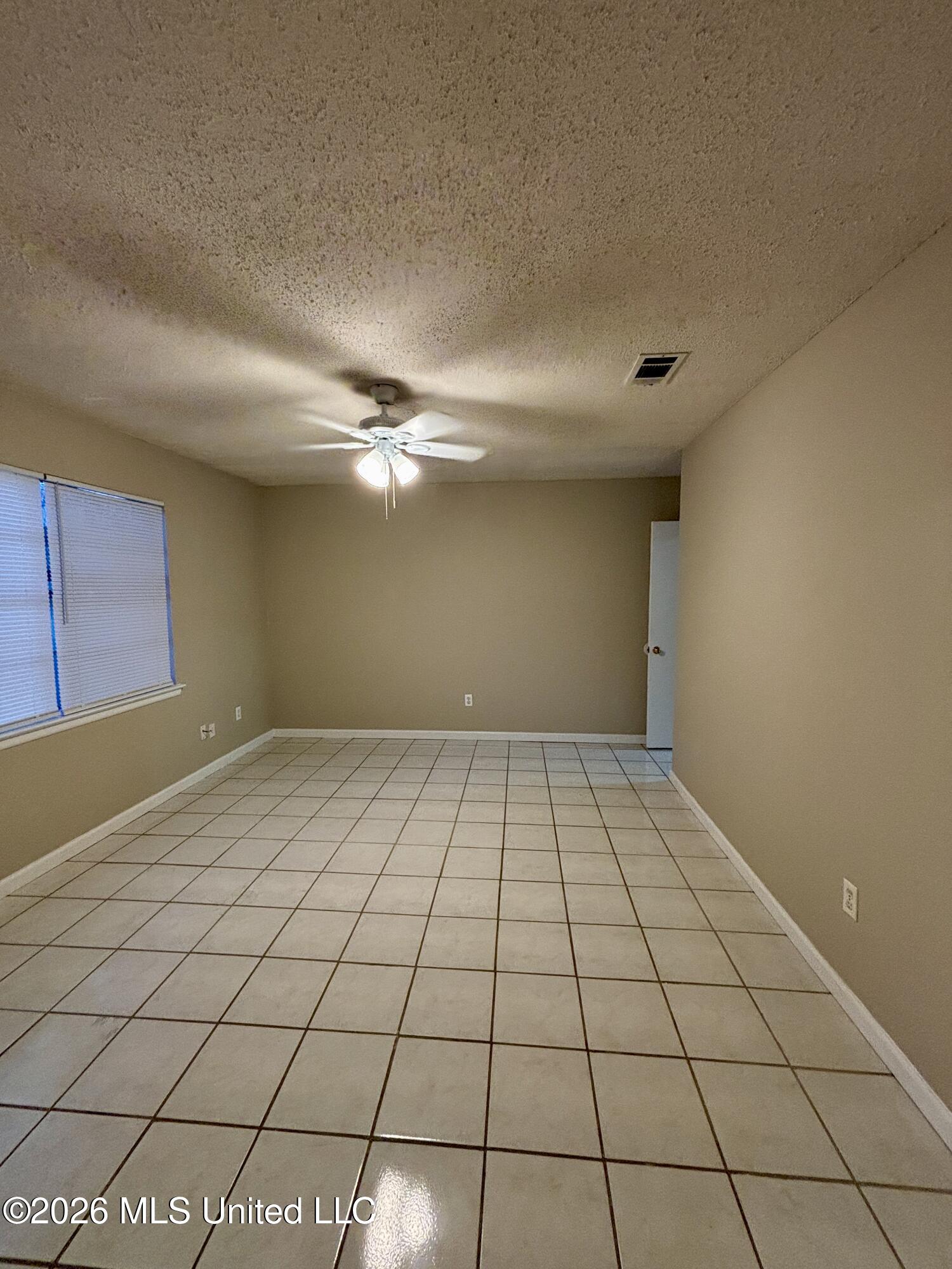 2536 El Viernes Street Property Photo 9