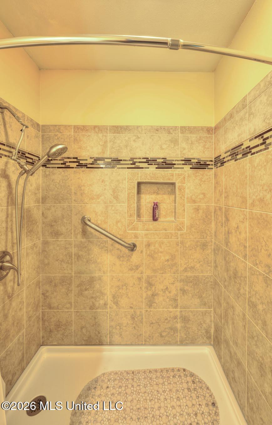 3 Quail Creek Drive Property Photo 19