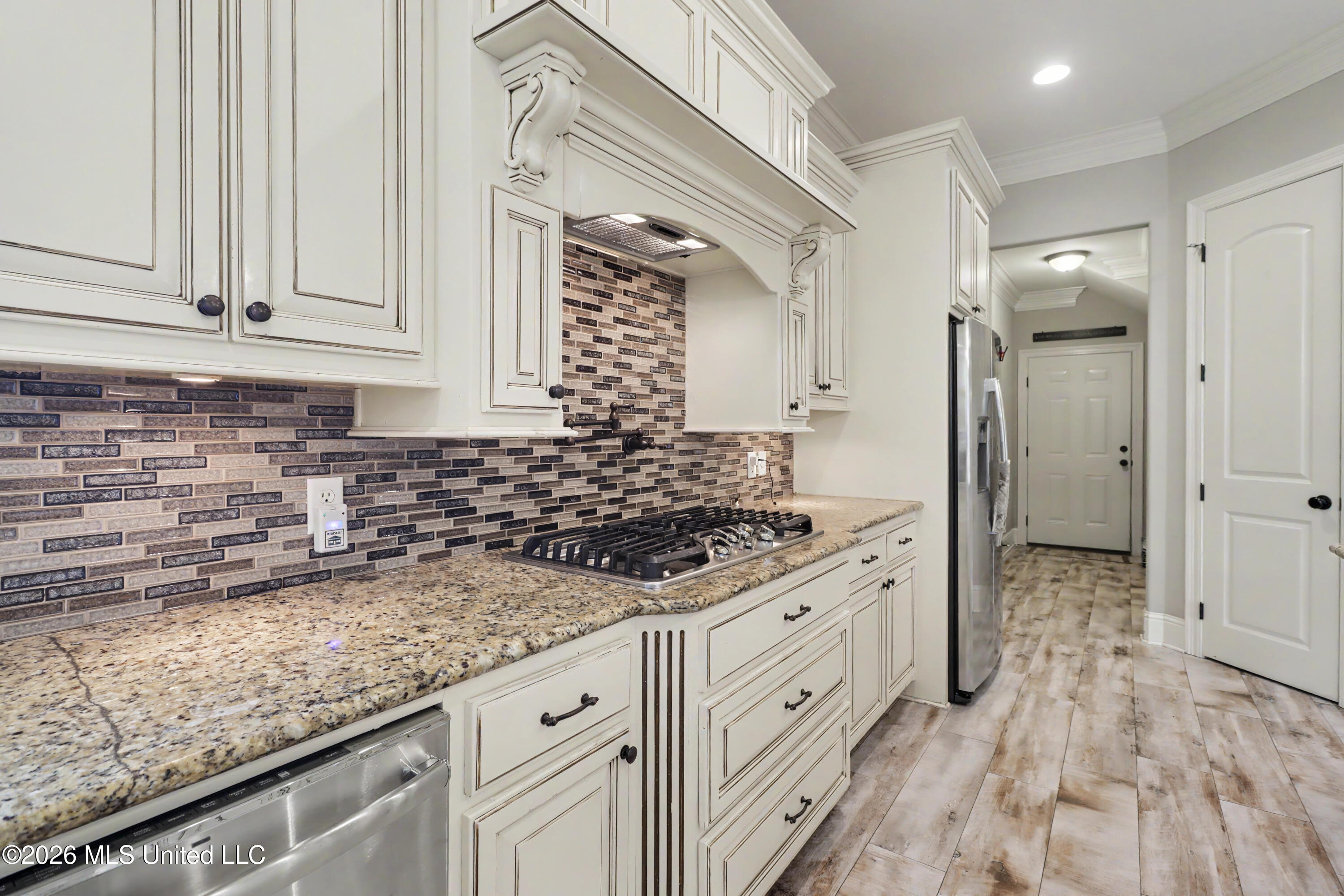 3408 Oakleigh Circle Property Photo 7