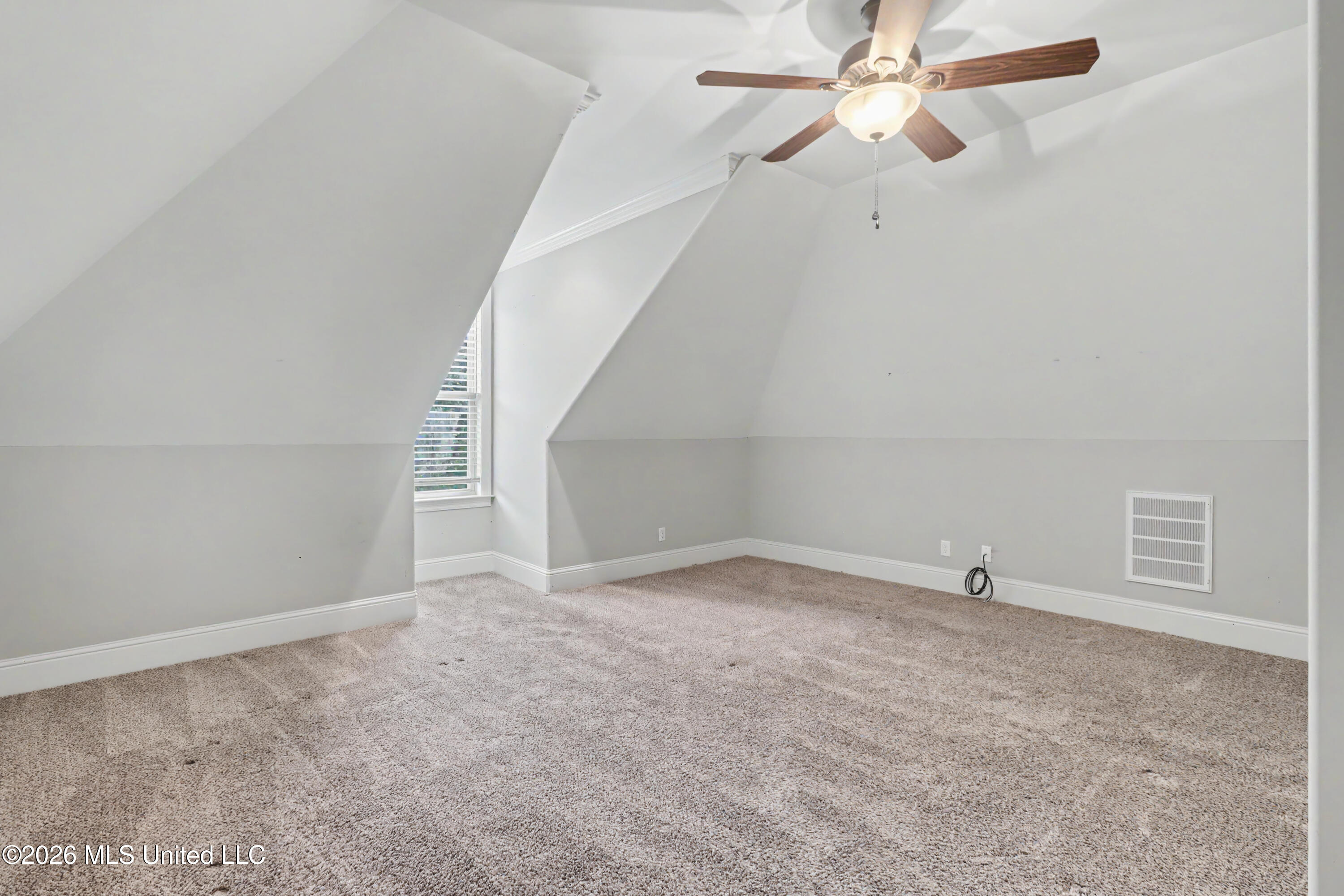 3408 Oakleigh Circle Property Photo 24