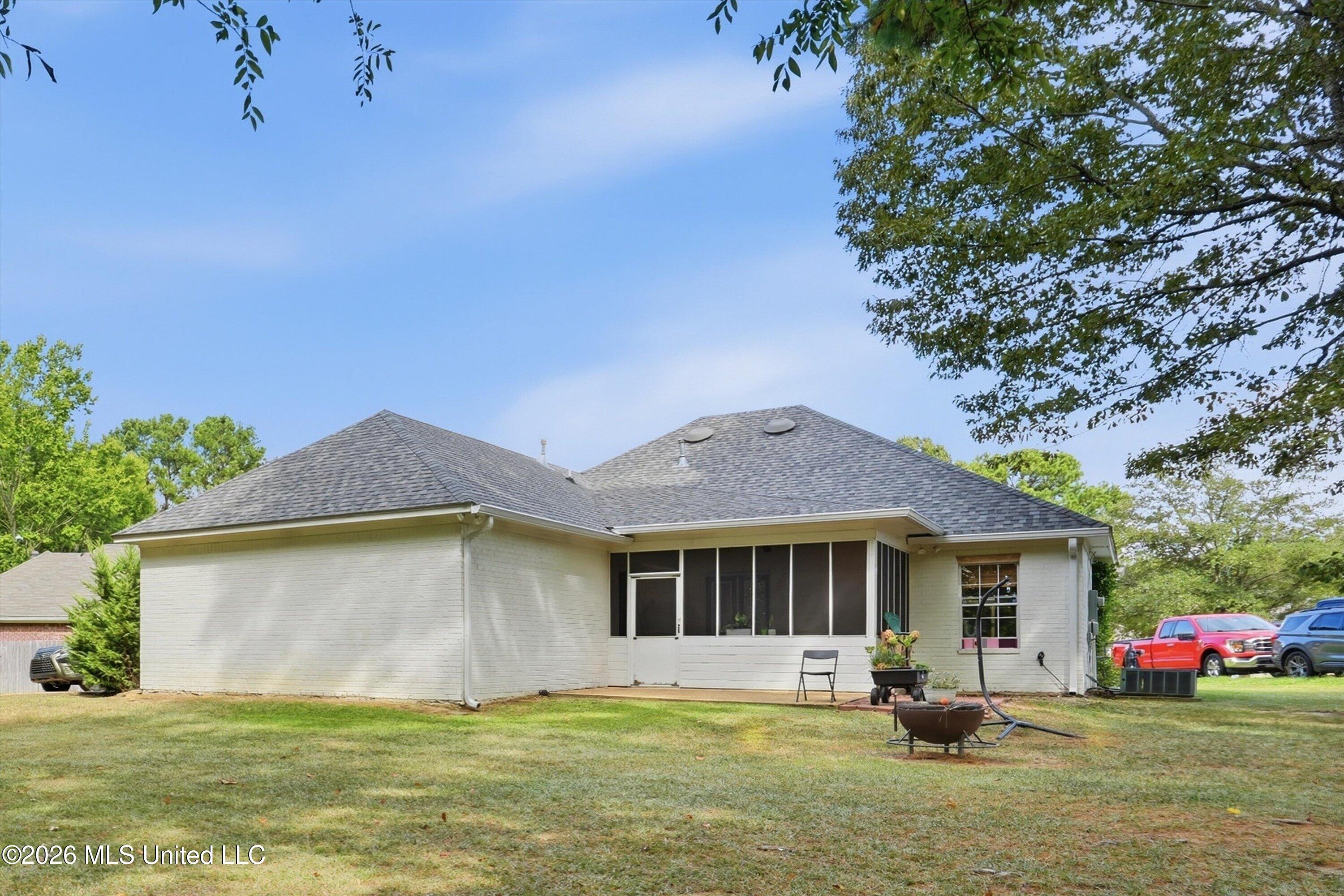 131 Ashton Drive Property Photo 30